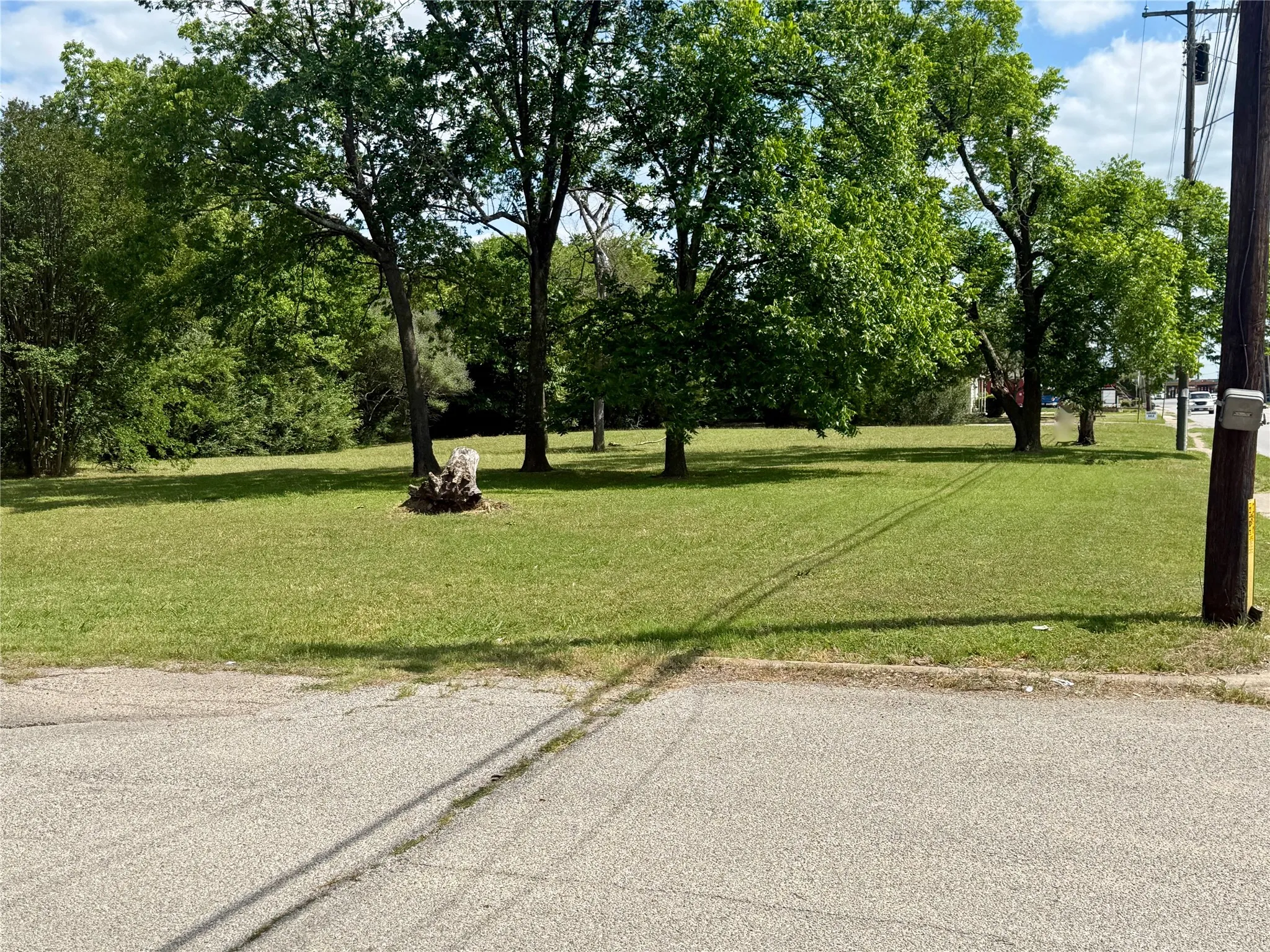 Unimproved Land For Sale in Kaufman County , 1507 S Washington Street, Kaufman, Texas 75142, 0, 0, Garage spaces, 0 Sqft, built in 0, mls#21385128, Real Estate Agent in Kaufman, Homes For Sale in Kaufman county, Homes For Sale in Kaufman, Realtor in Kaufman Texas, Real Estate Brokerage Independent Realty Texas, Luminita Cordes Realtor