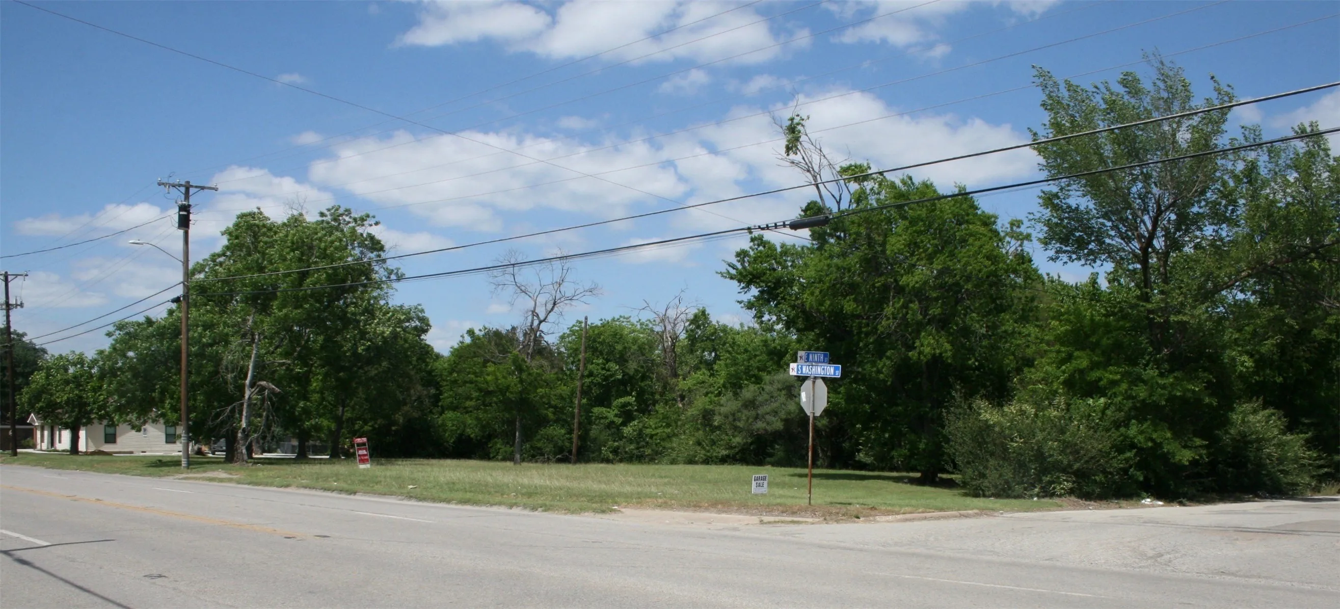 Unimproved Land For Sale in Kaufman County , 1507 S Washington Street, Kaufman, Texas 75142, 0, 0, Garage spaces, 0 Sqft, built in 0, mls#21385128, Real Estate Agent in Kaufman, Homes For Sale in Kaufman county, Homes For Sale in Kaufman, Realtor in Kaufman Texas, Real Estate Brokerage Independent Realty Texas, Luminita Cordes Realtor