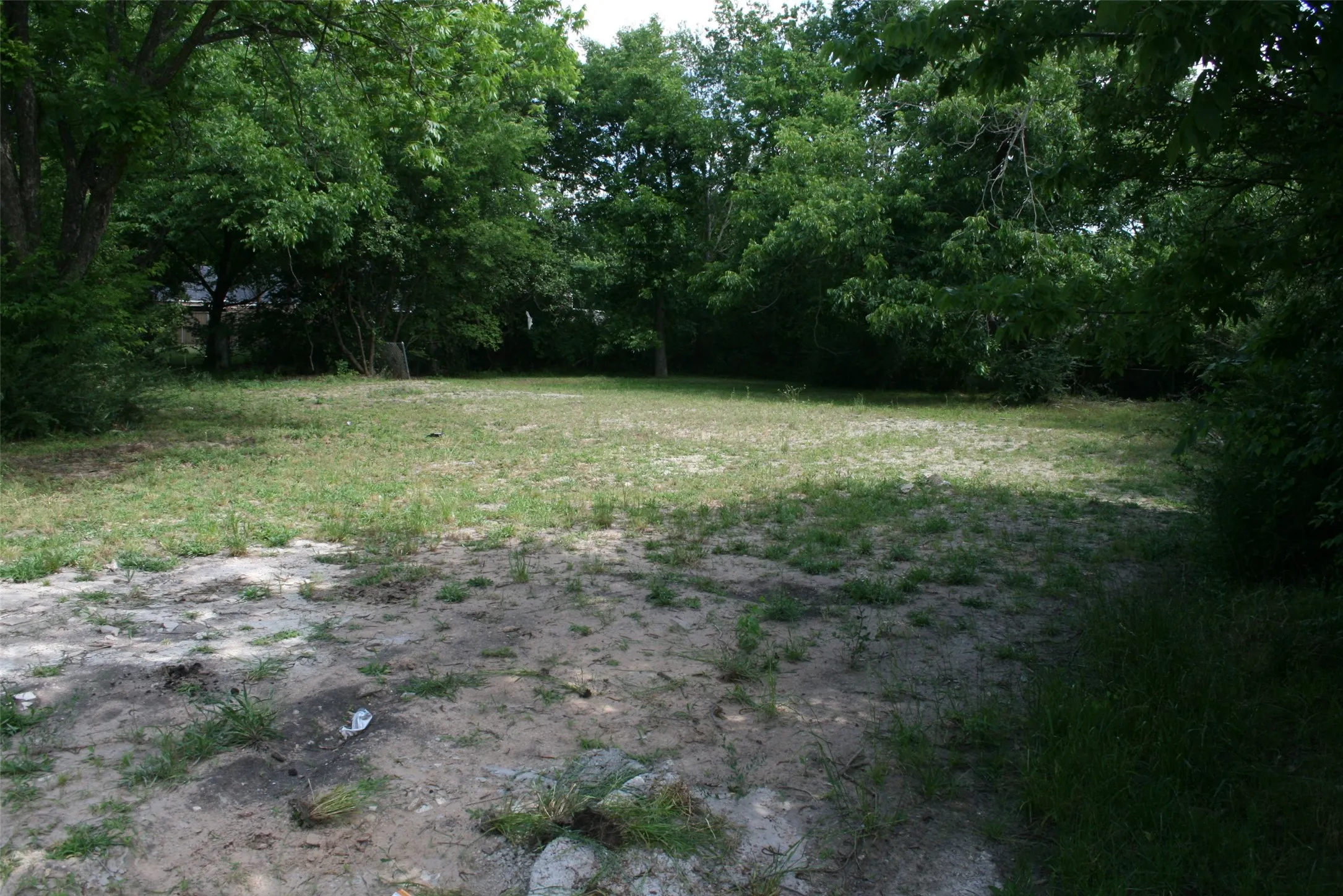 Unimproved Land For Sale in Kaufman County , 1507 S Washington Street, Kaufman, Texas 75142, 0, 0, Garage spaces, 0 Sqft, built in 0, mls#21385128, Real Estate Agent in Kaufman, Homes For Sale in Kaufman county, Homes For Sale in Kaufman, Realtor in Kaufman Texas, Real Estate Brokerage Independent Realty Texas, Luminita Cordes Realtor