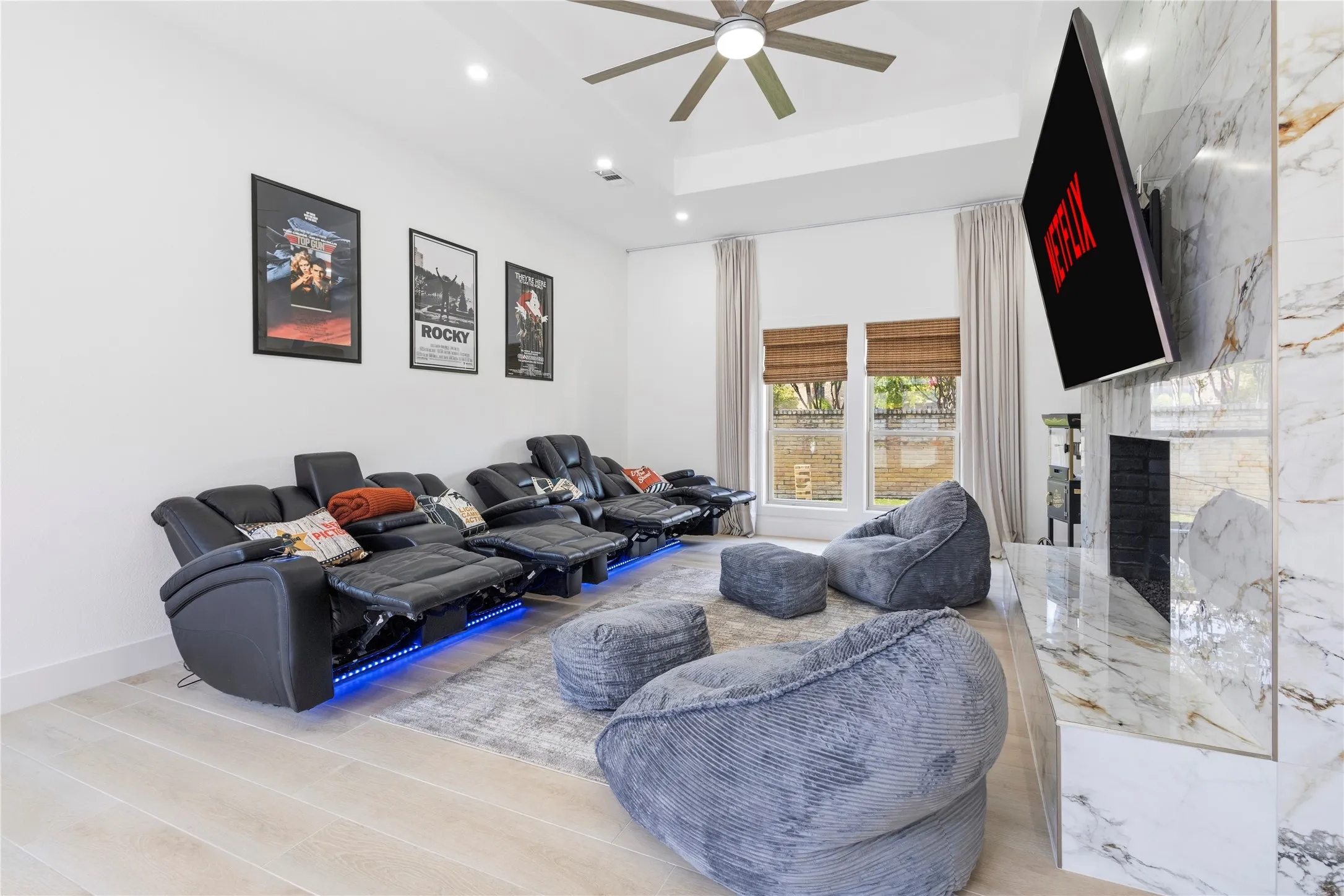 Single Family Residence For Rent in Dallas County , 17327 Davenport Road, Dallas, Texas 75248, 4 Bedroom, 4 Bathroom, 3 Garage spaces, 4,148 Sqft, built in 1985, mls#21391100, Real Estate Agent in Dallas, Homes For Rent in Dallas county, Homes For Rent in Dallas, Realtor in Dallas Texas, Real Estate Brokerage Independent Realty Texas, Luminita Cordes Realtor