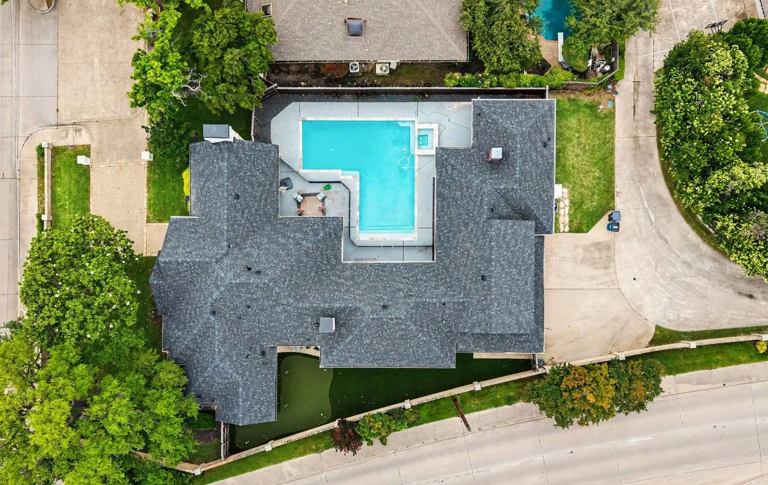 Single Family Residence For Rent in Dallas County , 17327 Davenport Road, Dallas, Texas 75248, 4 Bedroom, 4 Bathroom, 3 Garage spaces, 4,148 Sqft, built in 1985, mls#21391100, Real Estate Agent in Dallas, Homes For Rent in Dallas county, Homes For Rent in Dallas, Realtor in Dallas Texas, Real Estate Brokerage Independent Realty Texas, Luminita Cordes Realtor