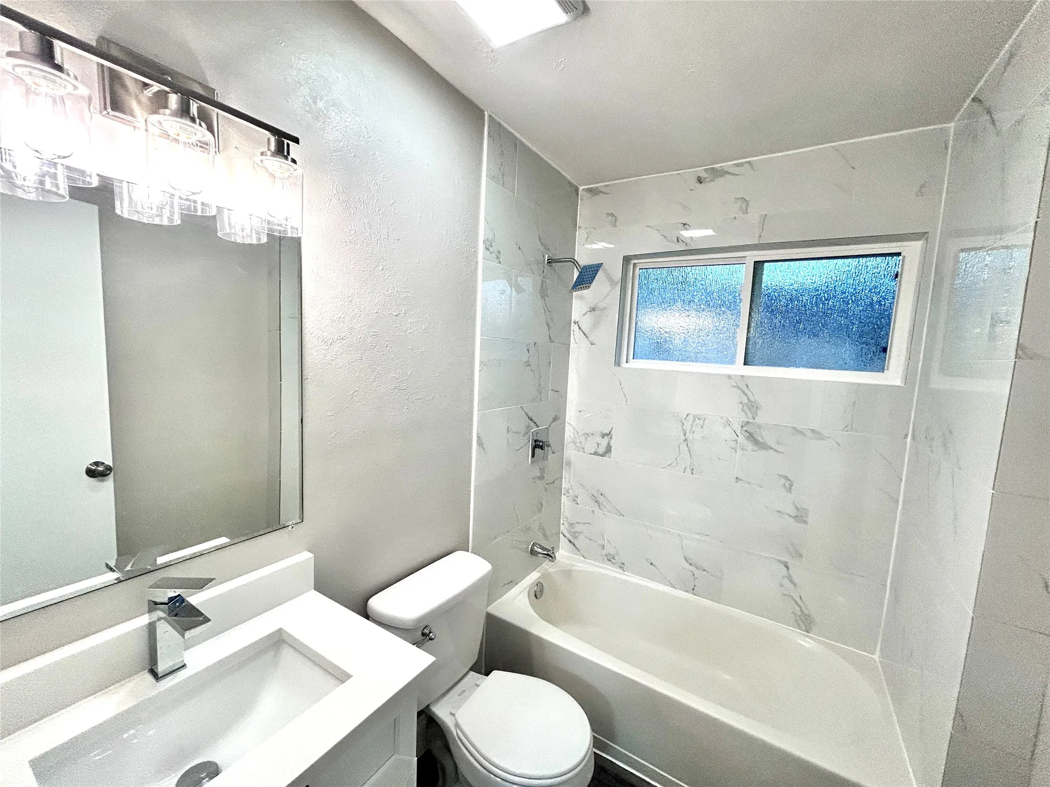 Single Family Residence For Sale in Dallas County , 705 Jadewood Drive, Dallas, Texas 75232, 3 Bedroom, 1 Bathroom, 1 Garage spaces, 946 Sqft, built in 1958, mls#21391133, Real Estate Agent in Dallas, Homes For Sale in Dallas county, Homes For Sale in Dallas, Realtor in Dallas Texas, Real Estate Brokerage Independent Realty Texas, Luminita Cordes Realtor