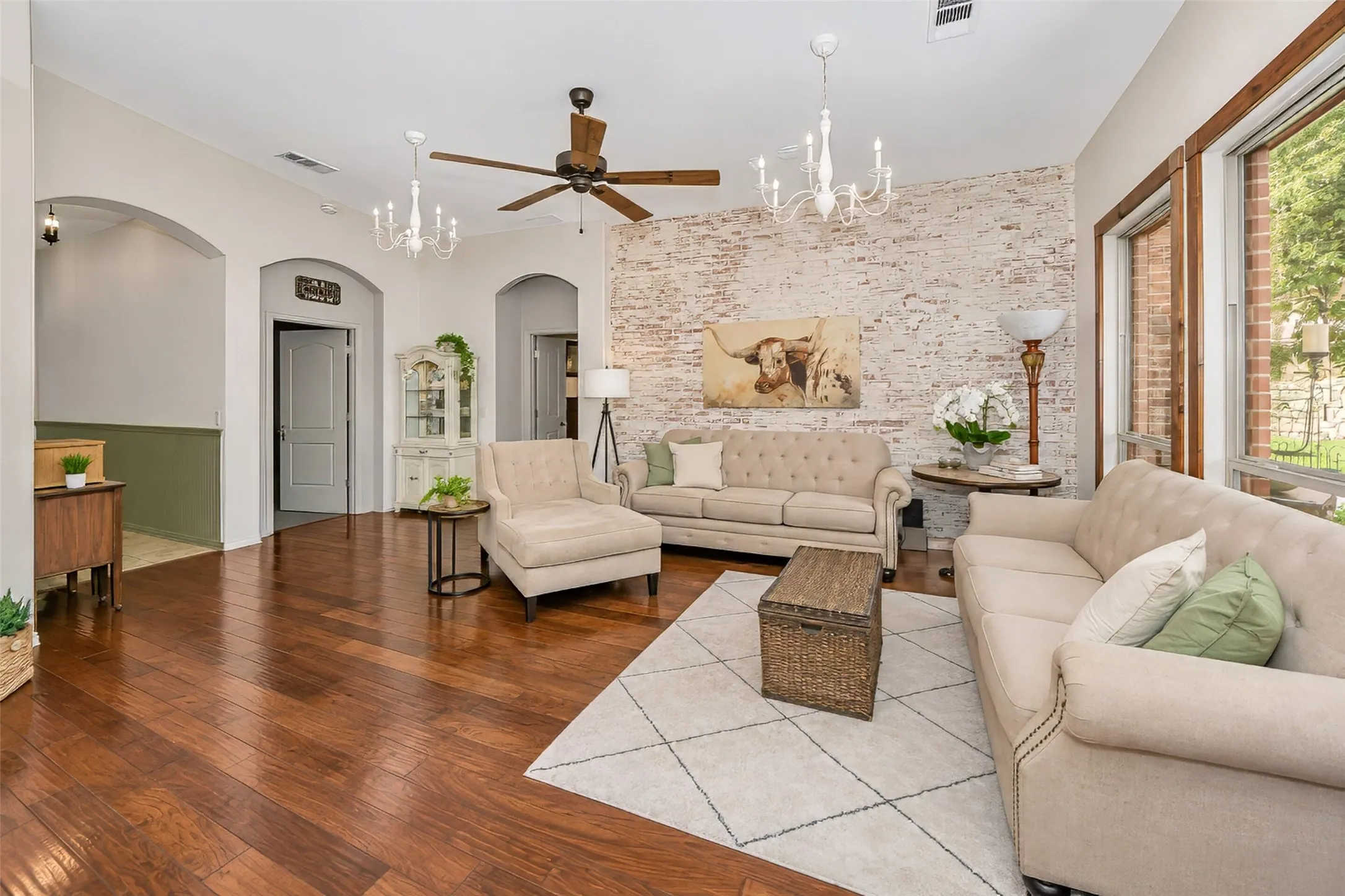 Single Family Residence For Sale in Tarrant County , 745 Dalrock Road, Fort Worth, Texas 76131, 4 Bedroom, 2 Bathroom, 3 Garage spaces, 2,221 Sqft, built in 2011, mls#21391082, Real Estate Agent in Fort Worth, Homes For Sale in Tarrant county, Homes For Sale in Fort Worth, Realtor in Fort Worth Texas, Real Estate Brokerage Independent Realty Texas, Luminita Cordes Realtor