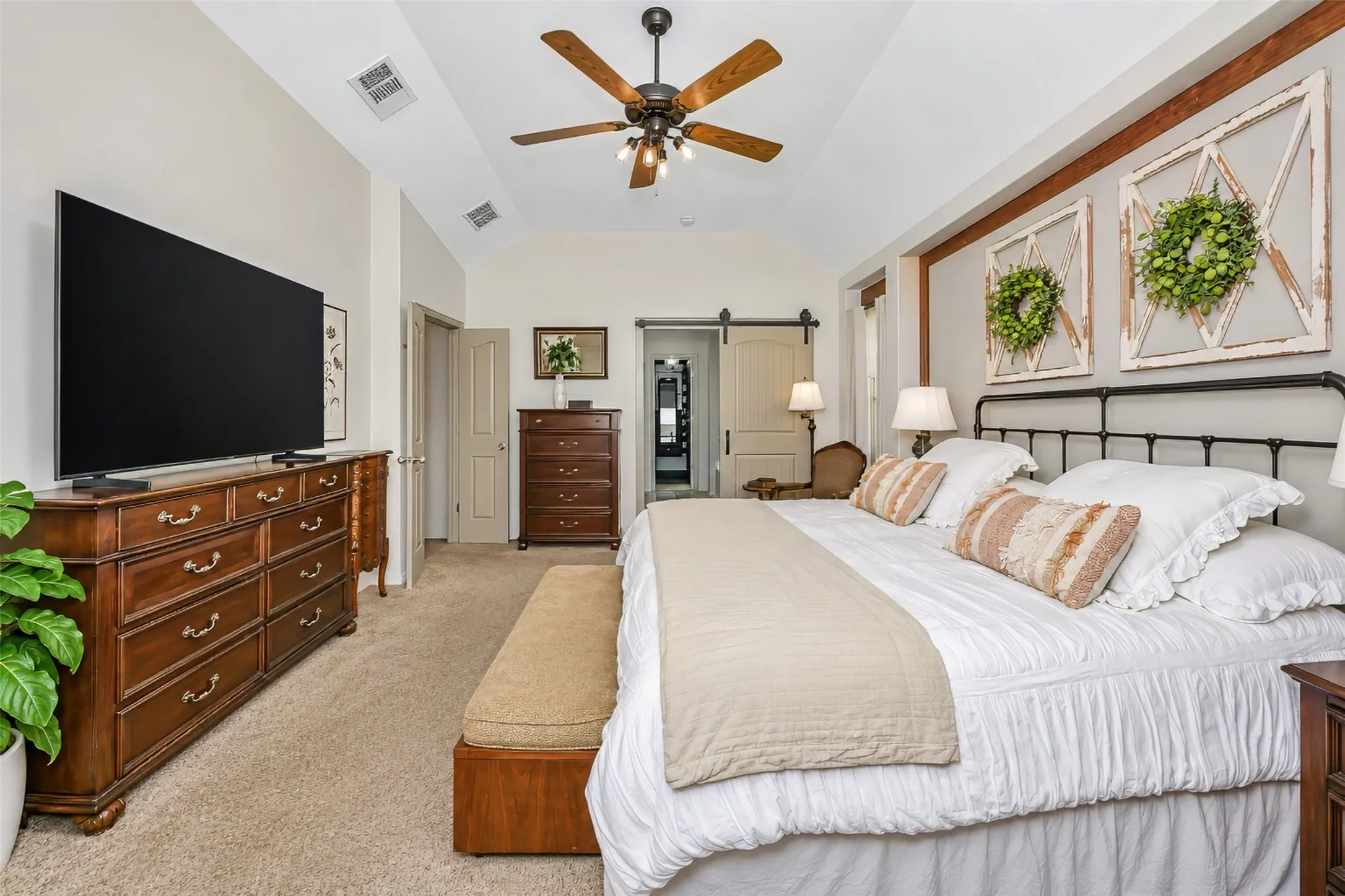 Single Family Residence For Sale in Tarrant County , 745 Dalrock Road, Fort Worth, Texas 76131, 4 Bedroom, 2 Bathroom, 3 Garage spaces, 2,221 Sqft, built in 2011, mls#21391082, Real Estate Agent in Fort Worth, Homes For Sale in Tarrant county, Homes For Sale in Fort Worth, Realtor in Fort Worth Texas, Real Estate Brokerage Independent Realty Texas, Luminita Cordes Realtor