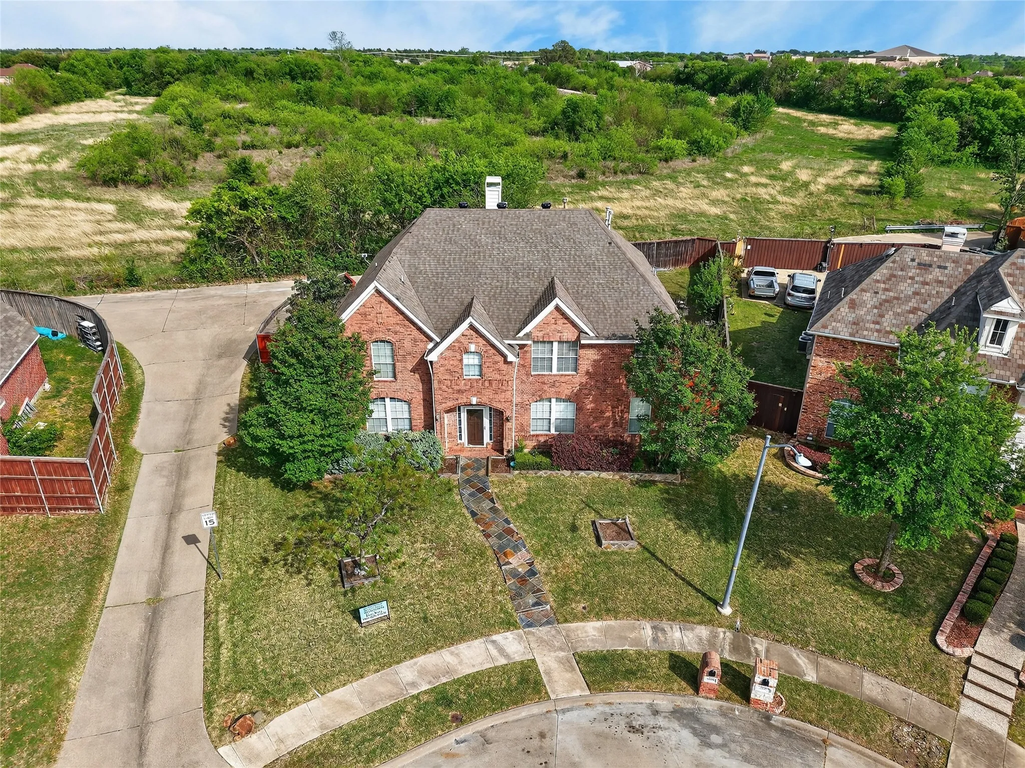 Single Family Residence For Sale in Dallas County , 3318 Chapelwood Drive, Sunnyvale, Texas 75182, 5 Bedroom, 5 Bathroom, 3 Garage spaces, 3,319 Sqft, built in 2000, mls#21391136, Real Estate Agent in Sunnyvale, Homes For Sale in Dallas county, Homes For Sale in Sunnyvale, Realtor in Sunnyvale Texas, Real Estate Brokerage Independent Realty Texas, Luminita Cordes Realtor