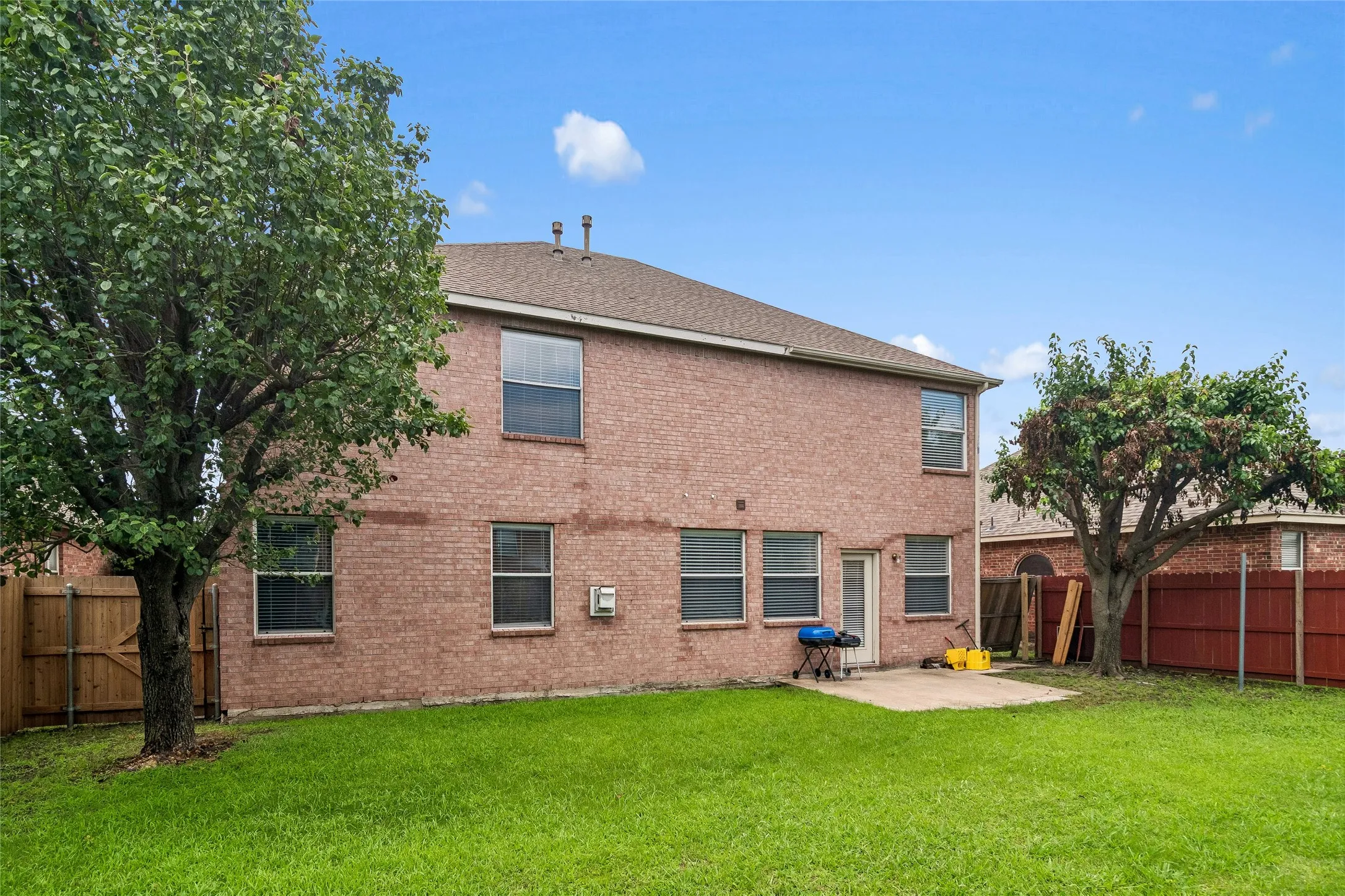 Single Family Residence For Rent in Dallas County , 10609 Augusta Lane, Rowlett, Texas 75089, 4 Bedroom, 3 Bathroom, 2 Garage spaces, 2,496 Sqft, built in 2000, mls#21391138, Real Estate Agent in Rowlett, Homes For Rent in Dallas county, Homes For Rent in Rowlett, Realtor in Rowlett Texas, Real Estate Brokerage Independent Realty Texas, Luminita Cordes Realtor