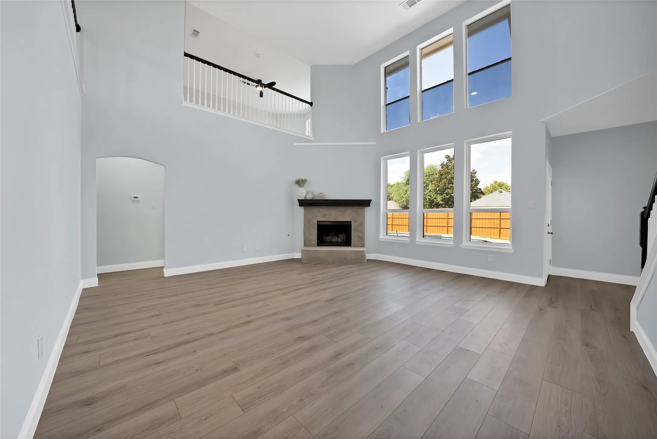 Single Family Residence For Sale in Dallas County , 1225 Donegal Lane, Garland, Texas 75044, 4 Bedroom, 3 Bathroom, 2 Garage spaces, 2,850 Sqft, built in 1997, mls#21386852, Real Estate Agent in Garland, Homes For Sale in Dallas county, Homes For Sale in Garland, Realtor in Garland Texas, Real Estate Brokerage Independent Realty Texas, Luminita Cordes Realtor