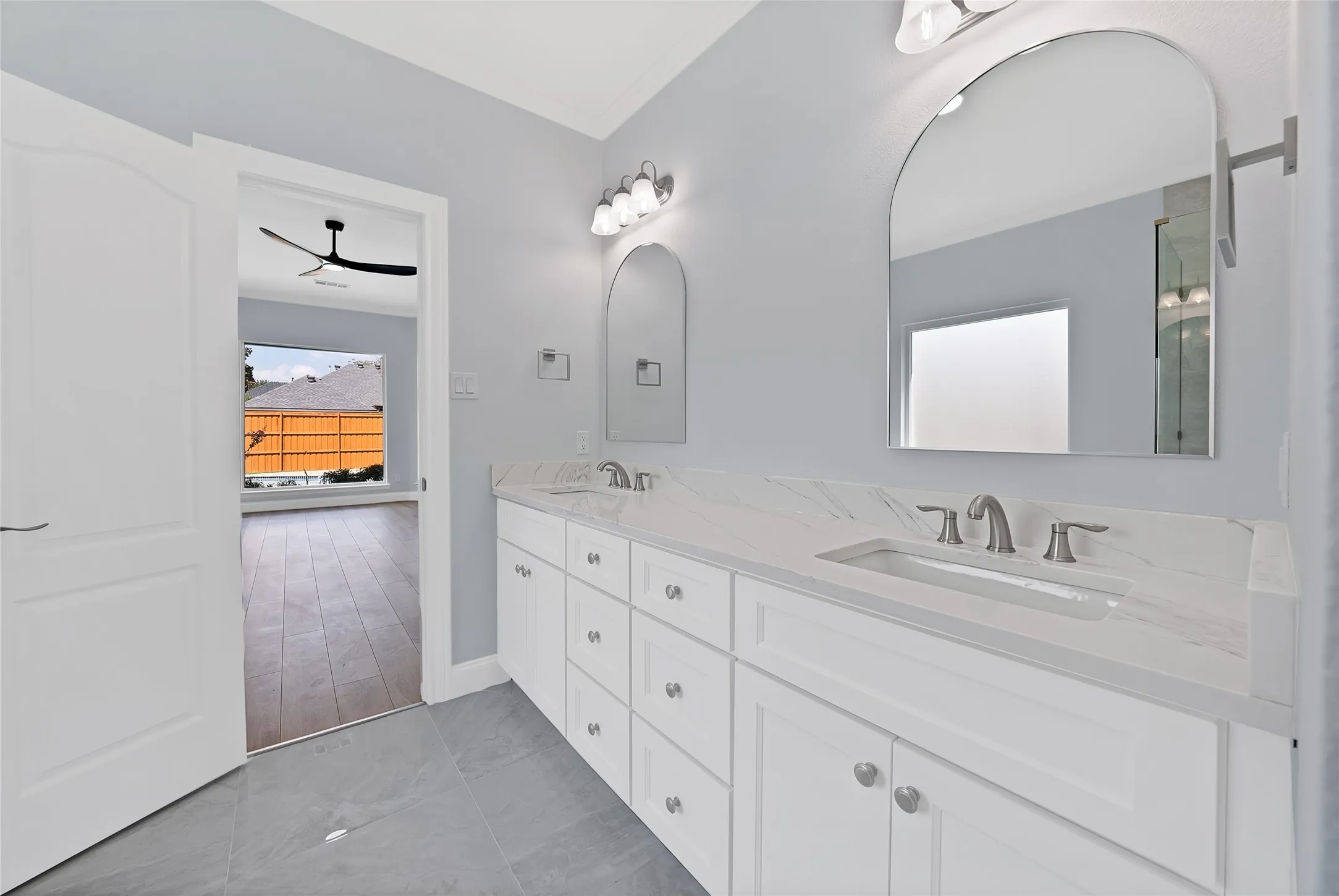 Single Family Residence For Sale in Dallas County , 1225 Donegal Lane, Garland, Texas 75044, 4 Bedroom, 3 Bathroom, 2 Garage spaces, 2,850 Sqft, built in 1997, mls#21386852, Real Estate Agent in Garland, Homes For Sale in Dallas county, Homes For Sale in Garland, Realtor in Garland Texas, Real Estate Brokerage Independent Realty Texas, Luminita Cordes Realtor