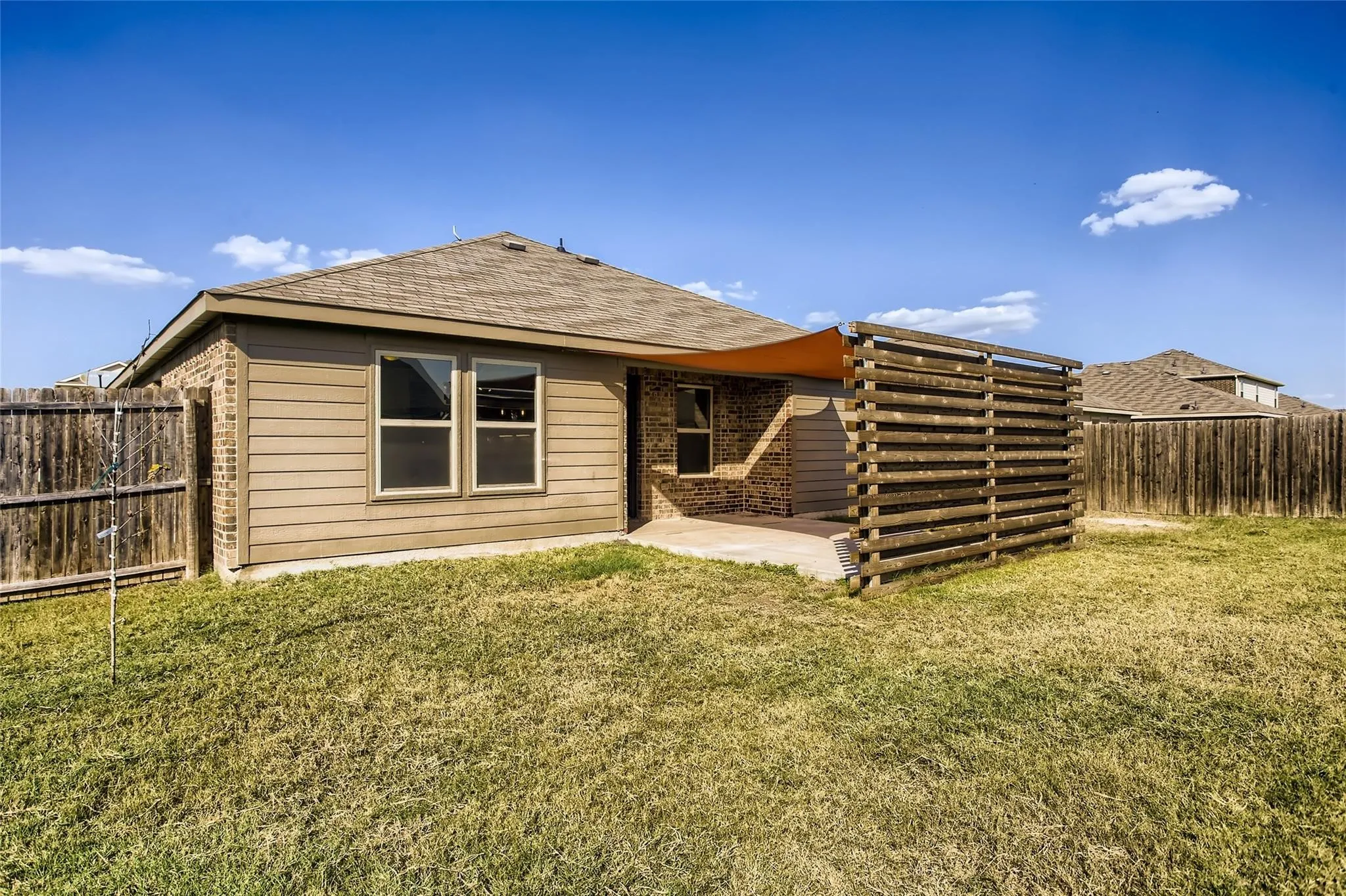 Single Family Residence For Rent in Collin County , 503 Hawthorn Drive, Josephine, Texas 75173, 4 Bedroom, 2 Bathroom, 2 Garage spaces, 1,824 Sqft, built in 2016, mls#21391144, Real Estate Agent in Josephine, Homes For Rent in Collin county, Homes For Rent in Josephine, Realtor in Josephine Texas, Real Estate Brokerage Independent Realty Texas, Luminita Cordes Realtor