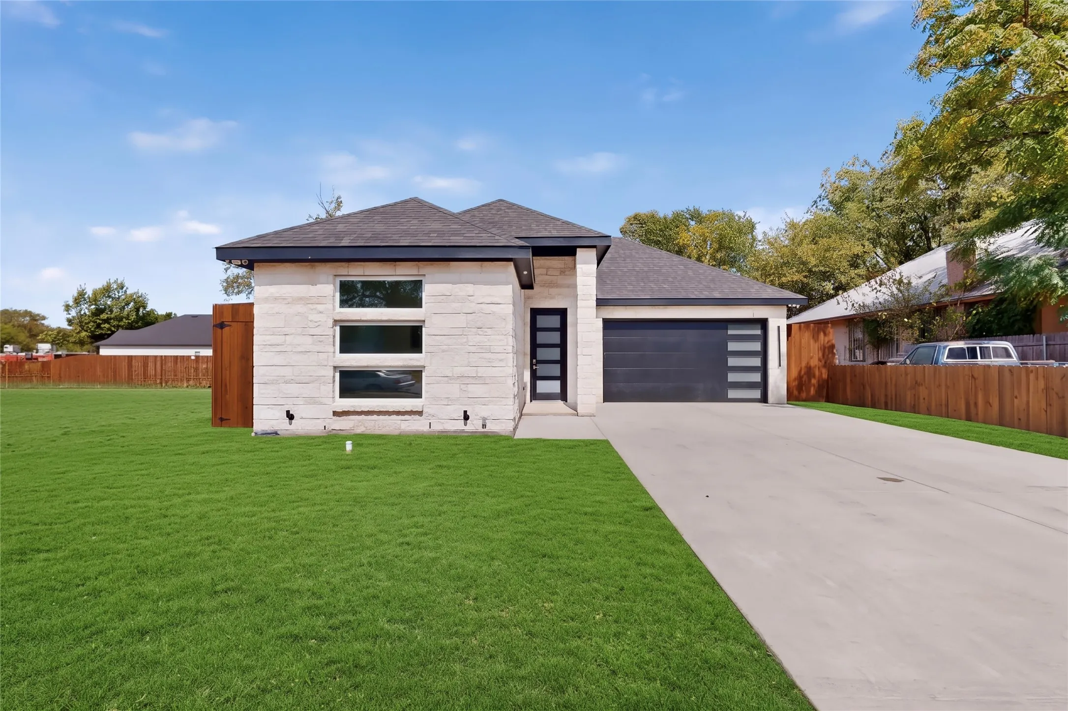 Single Family Residence For Sale