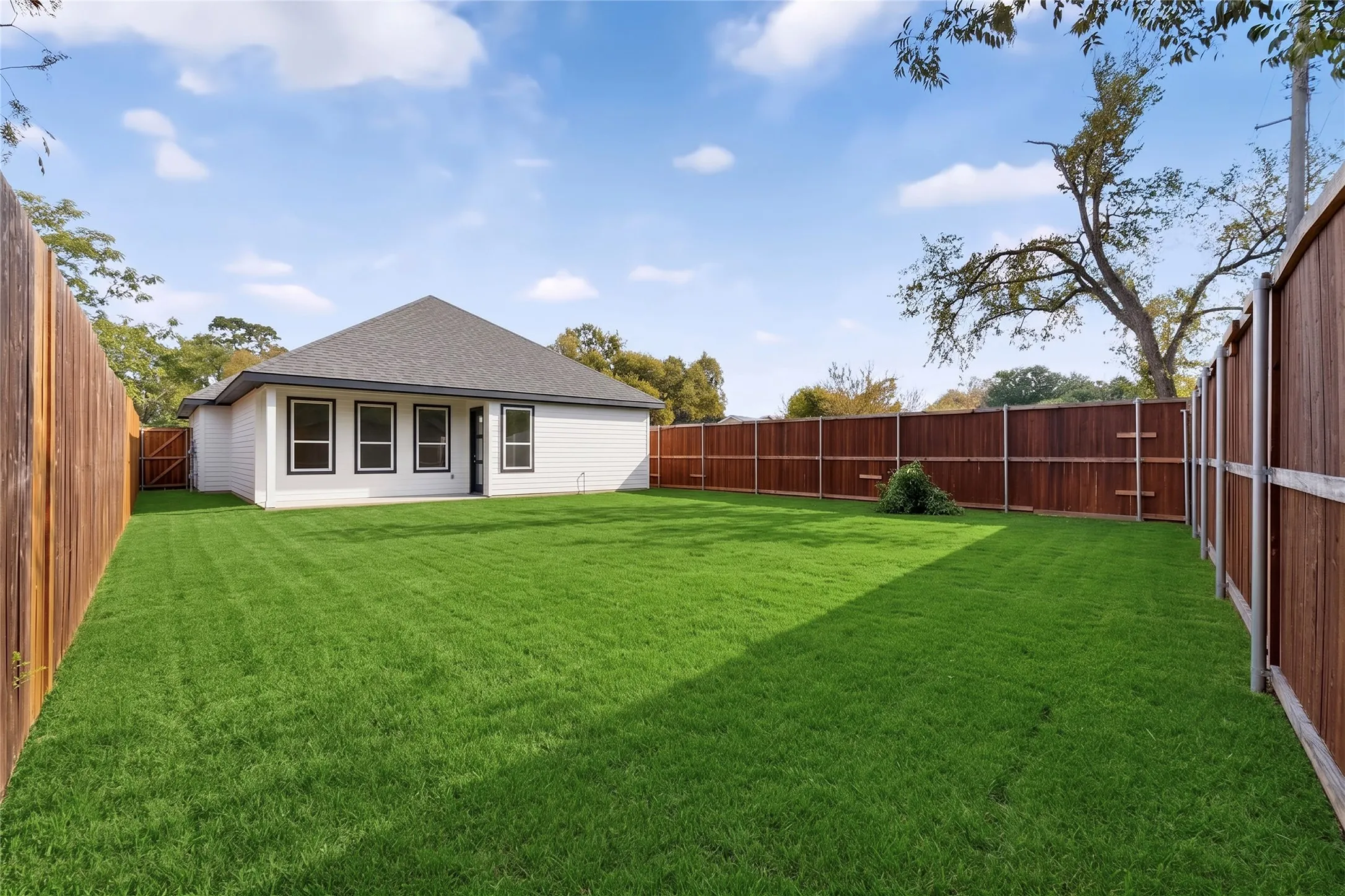 Single Family Residence For Sale in Dallas County , 1717 Pear Street, Dallas, Texas 75215, 4 Bedroom, 2 Bathroom, 2 Garage spaces, 1,785 Sqft, built in 2026, mls#21390756, Real Estate Agent in Dallas, Homes For Sale in Dallas county, Homes For Sale in Dallas, Realtor in Dallas Texas, Real Estate Brokerage Independent Realty Texas, Luminita Cordes Realtor