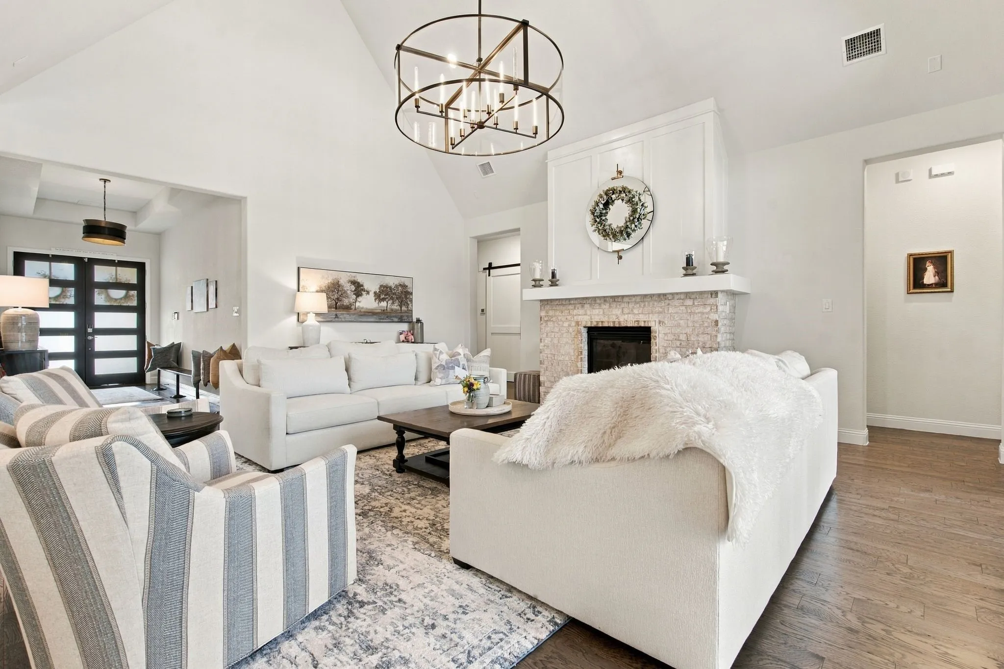 Single Family Residence For Sale in Denton County , 7117 Eagles Ridge Court, Argyle, Texas 76226, 3 Bedroom, 5 Bathroom, 3 Garage spaces, 3,180 Sqft, built in 2019, mls#21390185, Real Estate Agent in Argyle, Homes For Sale in Denton county, Homes For Sale in Argyle, Realtor in Argyle Texas, Real Estate Brokerage Independent Realty Texas, Luminita Cordes Realtor