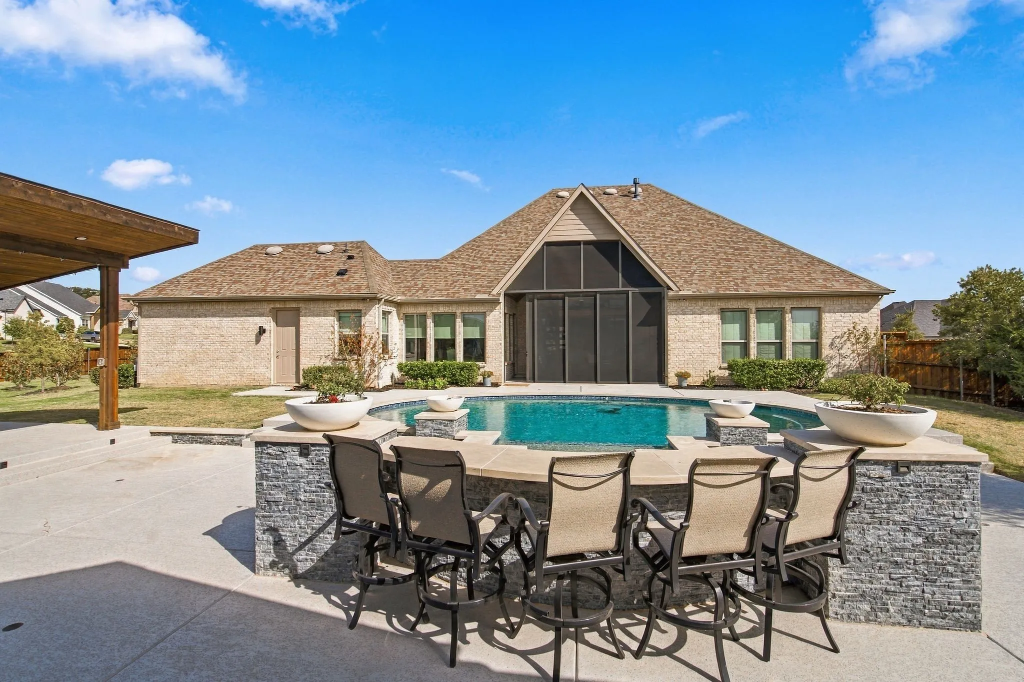 Single Family Residence For Sale in Denton County , 7117 Eagles Ridge Court, Argyle, Texas 76226, 3 Bedroom, 5 Bathroom, 3 Garage spaces, 3,180 Sqft, built in 2019, mls#21390185, Real Estate Agent in Argyle, Homes For Sale in Denton county, Homes For Sale in Argyle, Realtor in Argyle Texas, Real Estate Brokerage Independent Realty Texas, Luminita Cordes Realtor