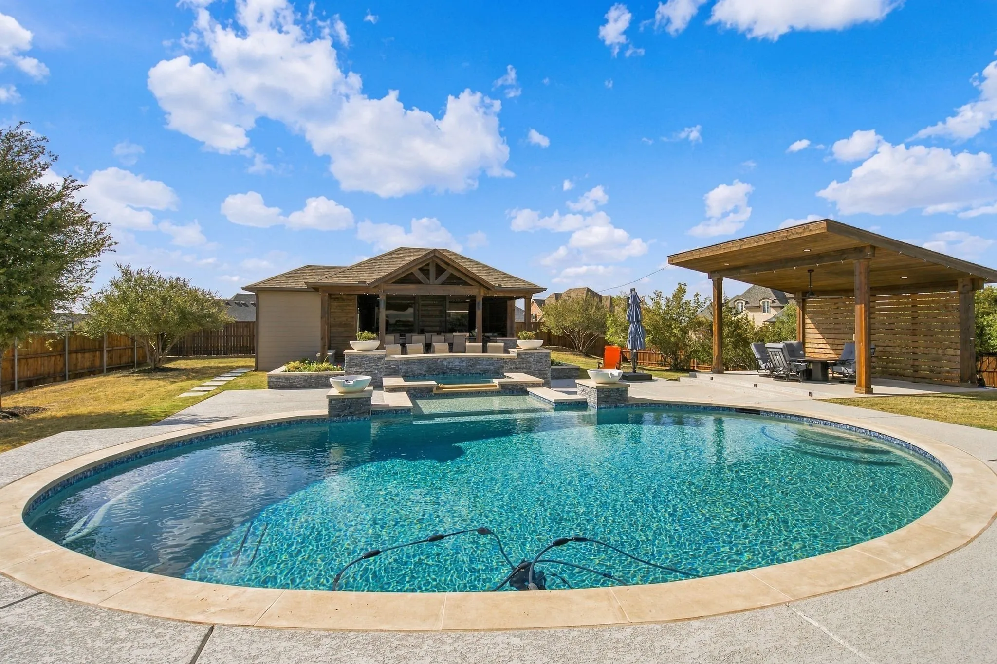 Single Family Residence For Sale in Denton County , 7117 Eagles Ridge Court, Argyle, Texas 76226, 3 Bedroom, 5 Bathroom, 3 Garage spaces, 3,180 Sqft, built in 2019, mls#21390185, Real Estate Agent in Argyle, Homes For Sale in Denton county, Homes For Sale in Argyle, Realtor in Argyle Texas, Real Estate Brokerage Independent Realty Texas, Luminita Cordes Realtor