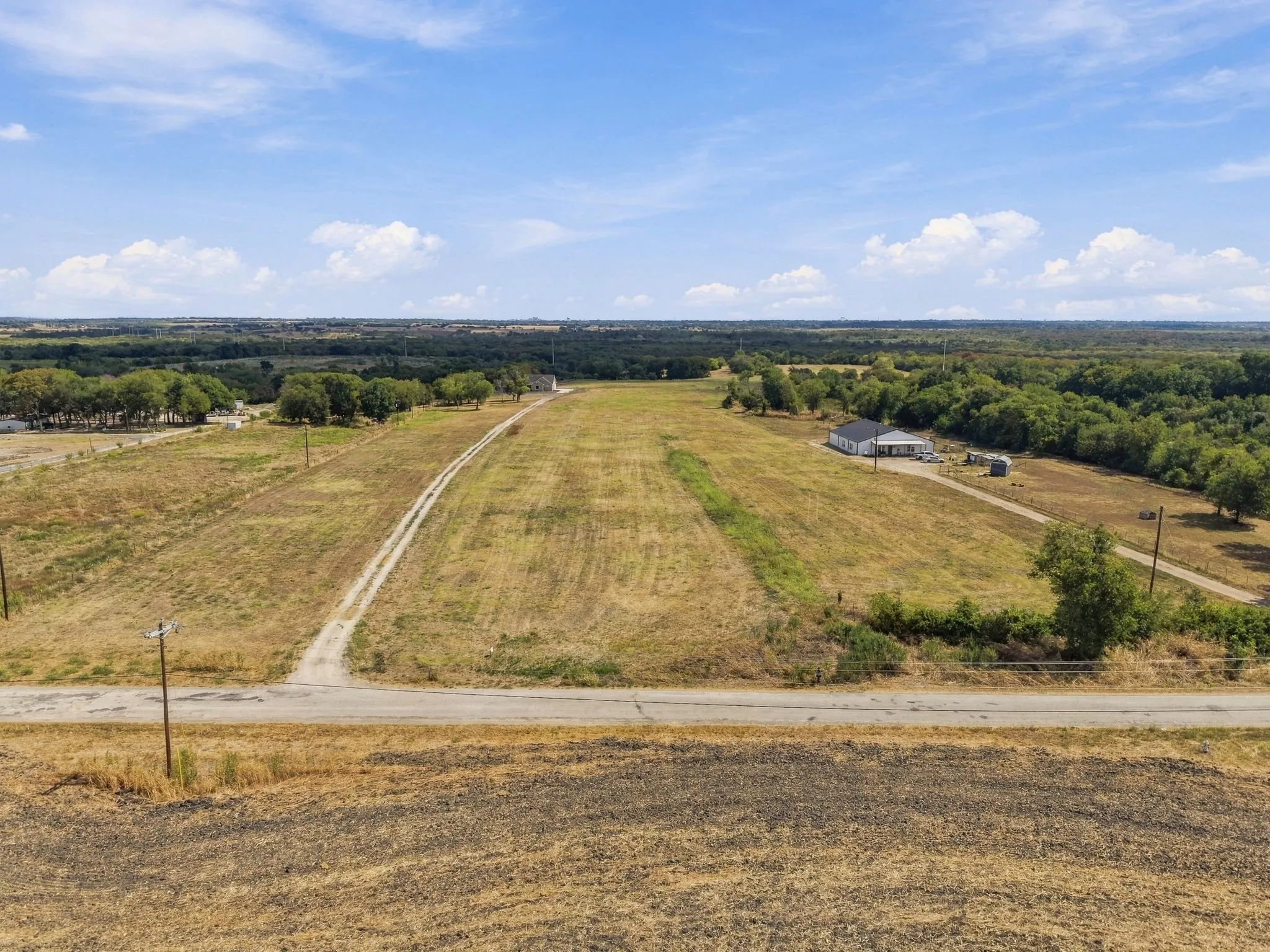 Unimproved Land For Sale in Ellis County , 254 N Cooke Road, Ennis, Texas 75119, 0, 0, Garage spaces, 0 Sqft, built in 0, mls#21389957, Real Estate Agent in Ennis, Homes For Sale in Ellis county, Homes For Sale in Ennis, Realtor in Ennis Texas, Real Estate Brokerage Independent Realty Texas, Luminita Cordes Realtor