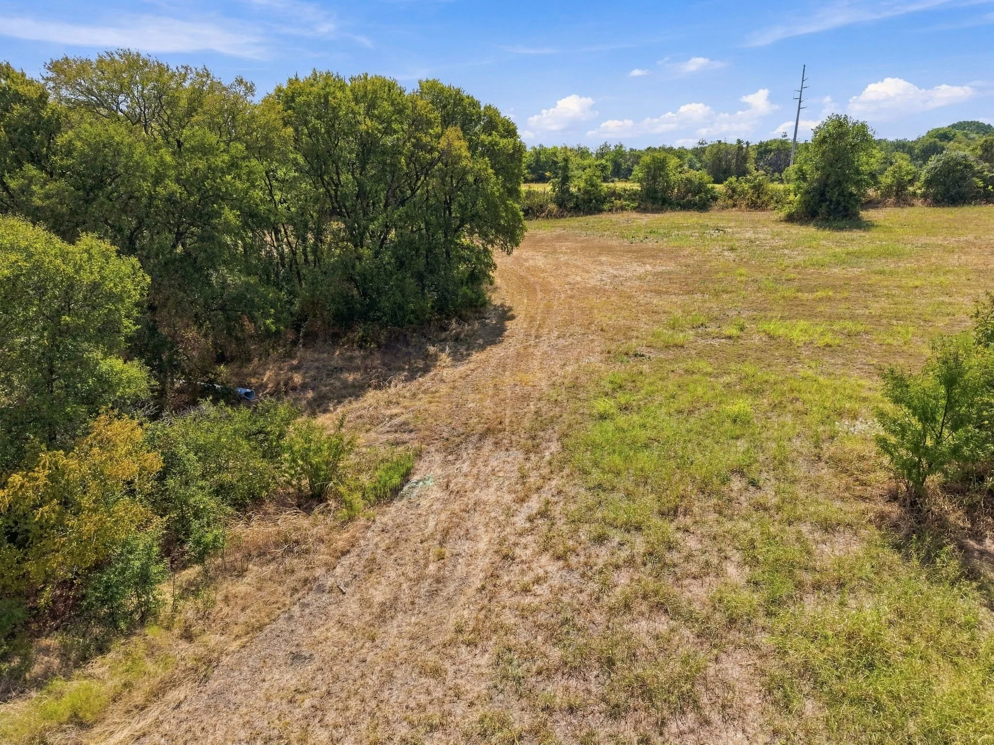 Unimproved Land For Sale in Ellis County , 254 N Cooke Road, Ennis, Texas 75119, 0, 0, Garage spaces, 0 Sqft, built in 0, mls#21389957, Real Estate Agent in Ennis, Homes For Sale in Ellis county, Homes For Sale in Ennis, Realtor in Ennis Texas, Real Estate Brokerage Independent Realty Texas, Luminita Cordes Realtor