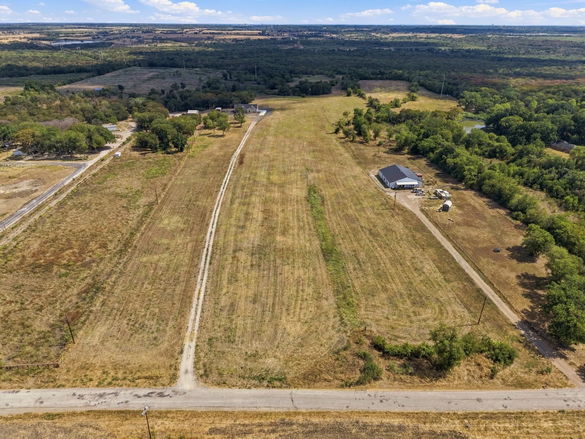 Unimproved Land For Sale in Ellis County , 254 N Cooke Road, Ennis, Texas 75119, 0, 0, Garage spaces, 0 Sqft, built in 0, mls#21389957, Real Estate Agent in Ennis, Homes For Sale in Ellis county, Homes For Sale in Ennis, Realtor in Ennis Texas, Real Estate Brokerage Independent Realty Texas, Luminita Cordes Realtor