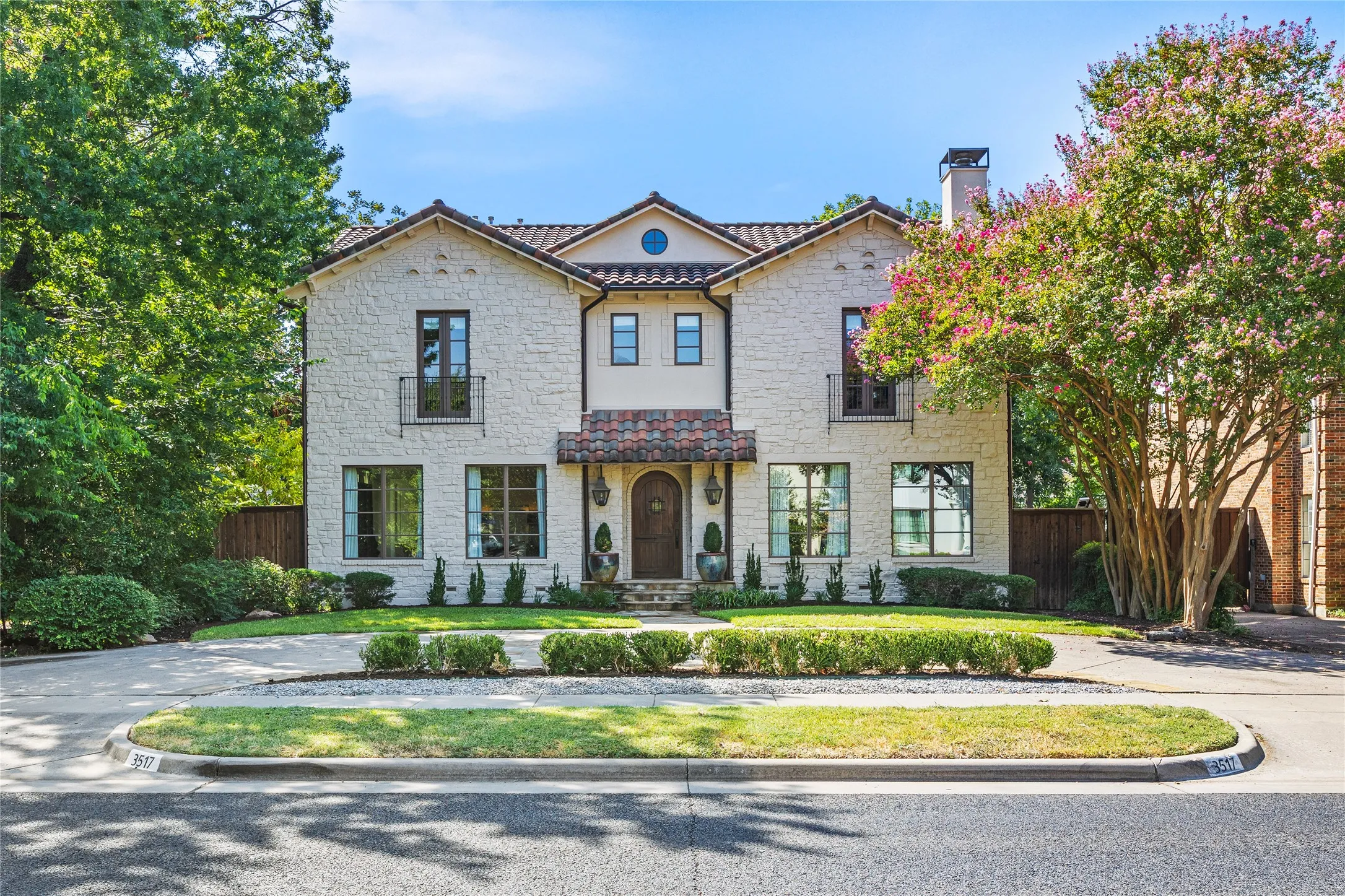 Single Family Residence For Sale