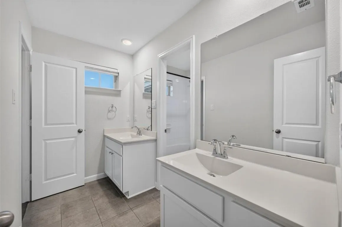 Single Family Residence For Rent in Collin County , 1814 Cedar Orchid Way, Wylie, Texas 75098, 4 Bedroom, 4 Bathroom, 2 Garage spaces, 2,707 Sqft, built in 2020, mls#21390289, Real Estate Agent in Wylie, Homes For Rent in Collin county, Homes For Rent in Wylie, Realtor in Wylie Texas, Real Estate Brokerage Independent Realty Texas, Luminita Cordes Realtor