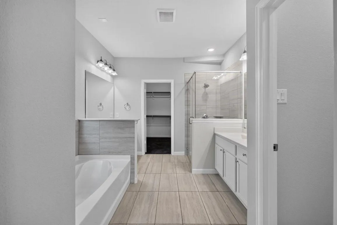 Single Family Residence For Rent in Collin County , 1814 Cedar Orchid Way, Wylie, Texas 75098, 4 Bedroom, 4 Bathroom, 2 Garage spaces, 2,707 Sqft, built in 2020, mls#21390289, Real Estate Agent in Wylie, Homes For Rent in Collin county, Homes For Rent in Wylie, Realtor in Wylie Texas, Real Estate Brokerage Independent Realty Texas, Luminita Cordes Realtor
