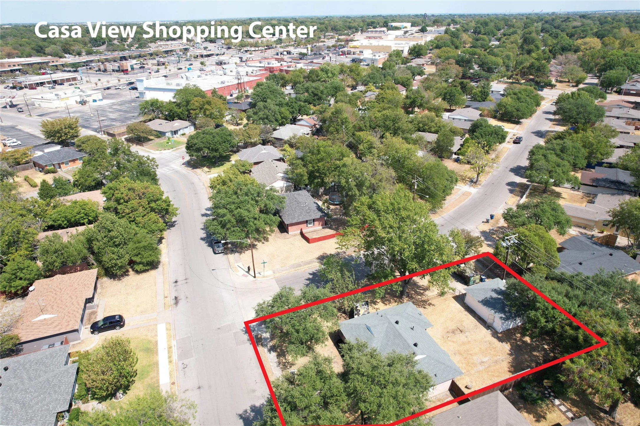 Single Family Residence For Sale in Dallas County , 10256 Casa View Drive, Dallas, Texas 75228, 3 Bedroom, 2 Bathroom, 2 Garage spaces, 1,239 Sqft, built in 1953, mls#21390295, Real Estate Agent in Dallas, Homes For Sale in Dallas county, Homes For Sale in Dallas, Realtor in Dallas Texas, Real Estate Brokerage Independent Realty Texas, Luminita Cordes Realtor