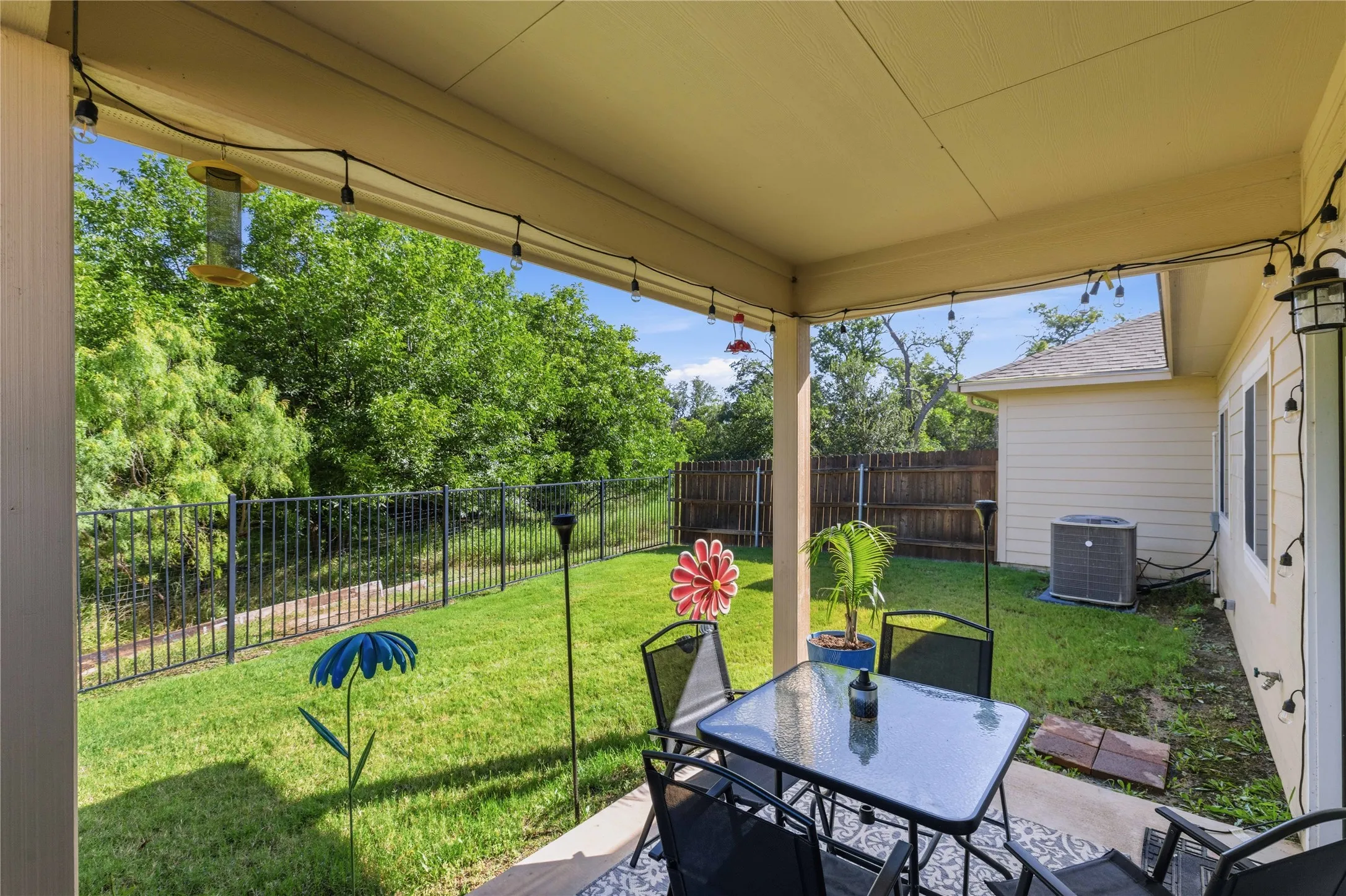 Condominium For Sale in Brown County , 1415 Waterstone Drive, Brownwood, Texas 76801, 3 Bedroom, 2 Bathroom, 2 Garage spaces, 1,520 Sqft, built in 2020, mls#21391023, Real Estate Agent in Brownwood, Homes For Sale in Brown county, Homes For Sale in Brownwood, Realtor in Brownwood Texas, Real Estate Brokerage Independent Realty Texas, Luminita Cordes Realtor