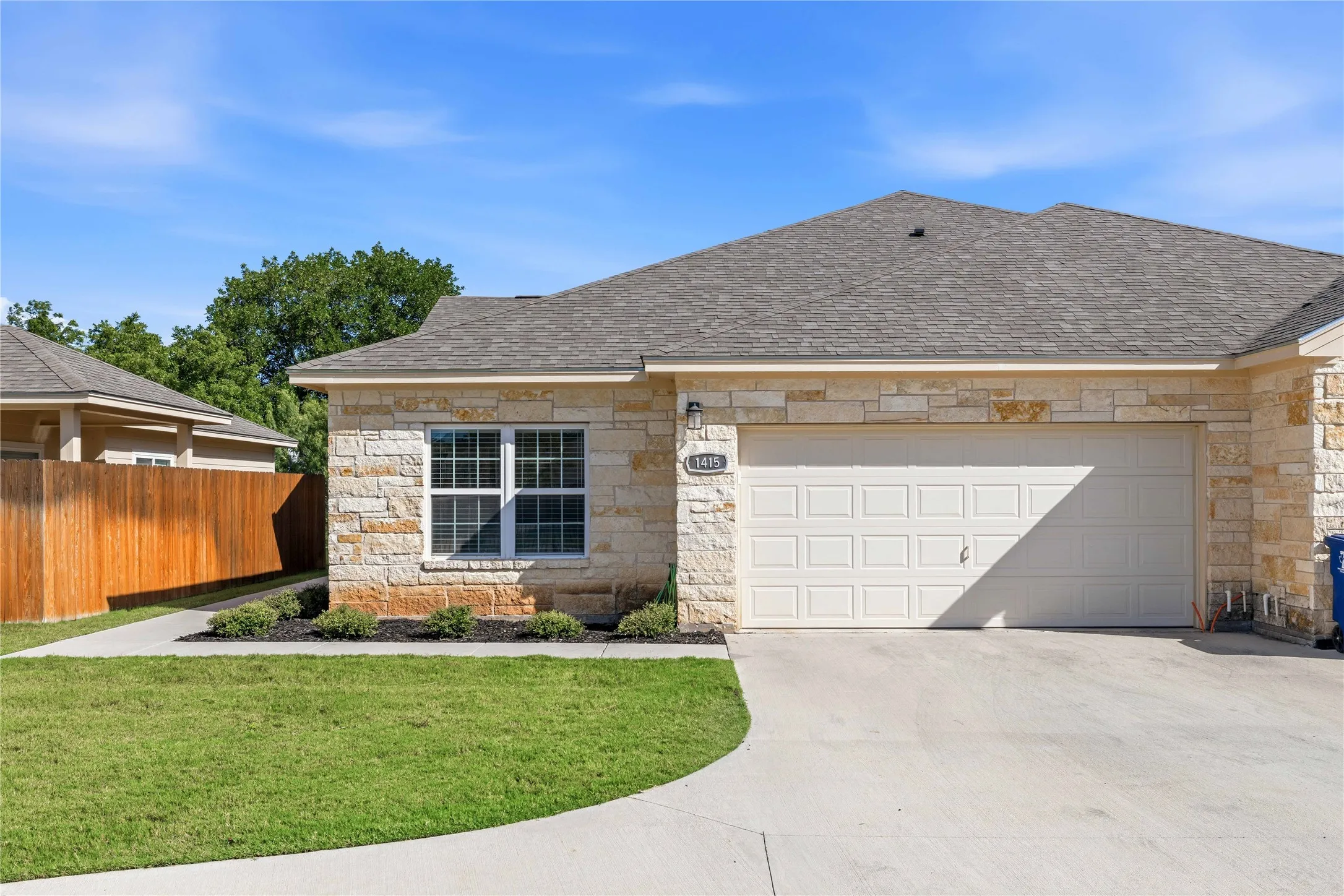 Condominium For Sale in Brown County , 1415 Waterstone Drive, Brownwood, Texas 76801, 3 Bedroom, 2 Bathroom, 2 Garage spaces, 1,520 Sqft, built in 2020, mls#21391023, Real Estate Agent in Brownwood, Homes For Sale in Brown county, Homes For Sale in Brownwood, Realtor in Brownwood Texas, Real Estate Brokerage Independent Realty Texas, Luminita Cordes Realtor