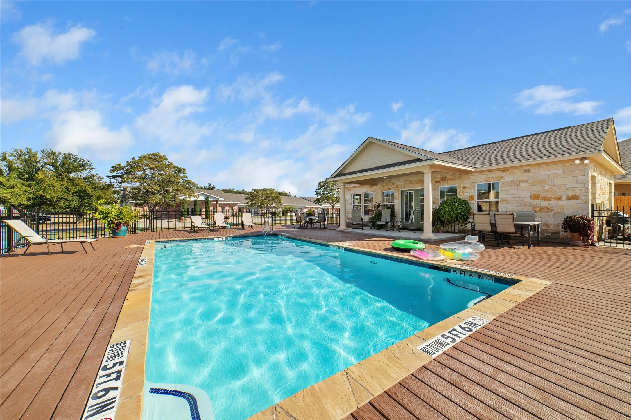 Condominium For Sale in Brown County , 1415 Waterstone Drive, Brownwood, Texas 76801, 3 Bedroom, 2 Bathroom, 2 Garage spaces, 1,520 Sqft, built in 2020, mls#21391023, Real Estate Agent in Brownwood, Homes For Sale in Brown county, Homes For Sale in Brownwood, Realtor in Brownwood Texas, Real Estate Brokerage Independent Realty Texas, Luminita Cordes Realtor