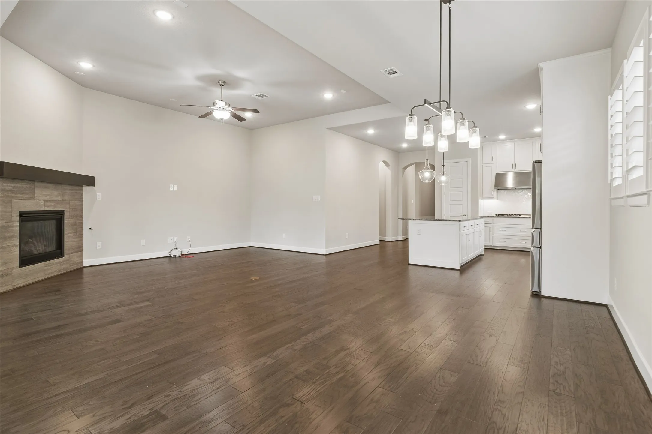 Single Family Residence For Rent in Collin County , 2632 Preakness Place, Celina, Texas 75071, 4 Bedroom, 3 Bathroom, 2 Garage spaces, 2,359 Sqft, built in 2019, mls#21391171, Real Estate Agent in Celina, Homes For Rent in Collin county, Homes For Rent in Celina, Realtor in Celina Texas, Real Estate Brokerage Independent Realty Texas, Luminita Cordes Realtor