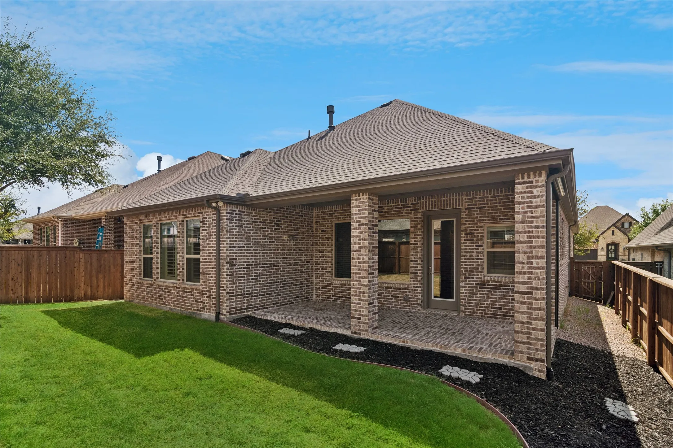 Single Family Residence For Rent in Collin County , 2632 Preakness Place, Celina, Texas 75071, 4 Bedroom, 3 Bathroom, 2 Garage spaces, 2,359 Sqft, built in 2019, mls#21391171, Real Estate Agent in Celina, Homes For Rent in Collin county, Homes For Rent in Celina, Realtor in Celina Texas, Real Estate Brokerage Independent Realty Texas, Luminita Cordes Realtor