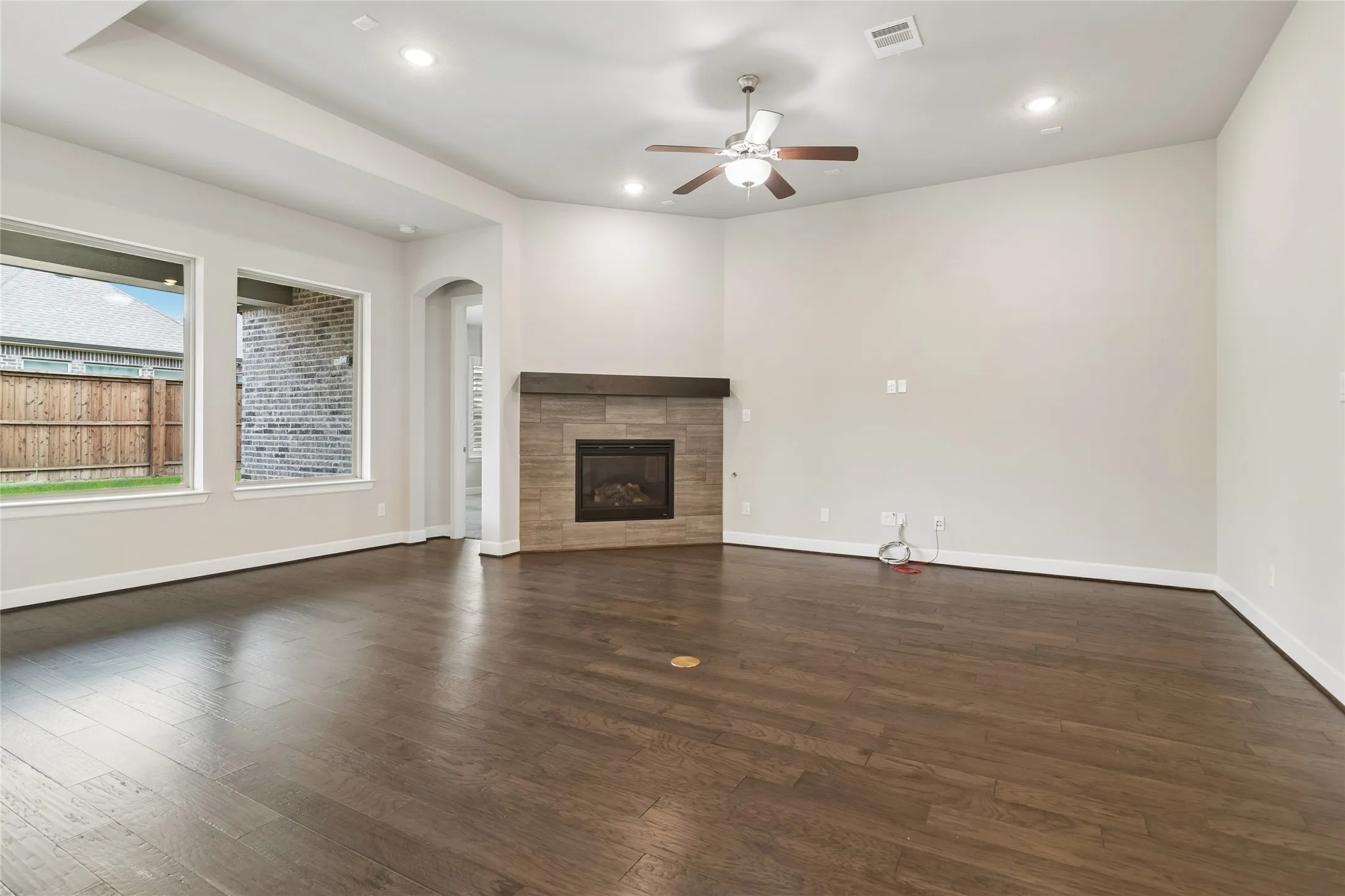 Single Family Residence For Rent in Collin County , 2632 Preakness Place, Celina, Texas 75071, 4 Bedroom, 3 Bathroom, 2 Garage spaces, 2,359 Sqft, built in 2019, mls#21391171, Real Estate Agent in Celina, Homes For Rent in Collin county, Homes For Rent in Celina, Realtor in Celina Texas, Real Estate Brokerage Independent Realty Texas, Luminita Cordes Realtor