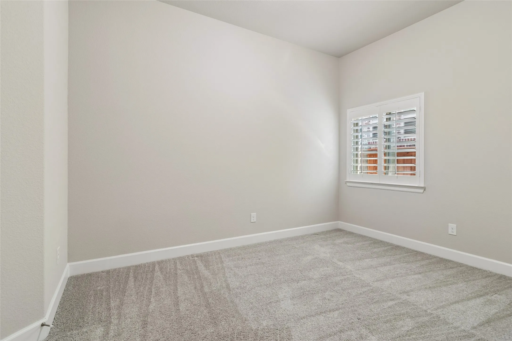 Single Family Residence For Rent in Collin County , 2632 Preakness Place, Celina, Texas 75071, 4 Bedroom, 3 Bathroom, 2 Garage spaces, 2,359 Sqft, built in 2019, mls#21391171, Real Estate Agent in Celina, Homes For Rent in Collin county, Homes For Rent in Celina, Realtor in Celina Texas, Real Estate Brokerage Independent Realty Texas, Luminita Cordes Realtor