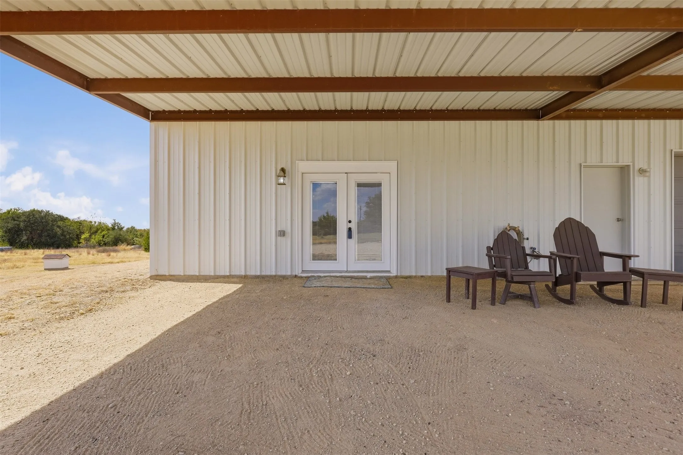 Single Family Residence For Sale in Parker County , 3933 Sarra Lane, Springtown, Texas 76082, 1 Bedroom, 2 Bathroom, 2 Garage spaces, 2,880 Sqft, built in 2021, mls#21388242, Real Estate Agent in Springtown, Homes For Sale in Parker county, Homes For Sale in Springtown, Realtor in Springtown Texas, Real Estate Brokerage Independent Realty Texas, Luminita Cordes Realtor