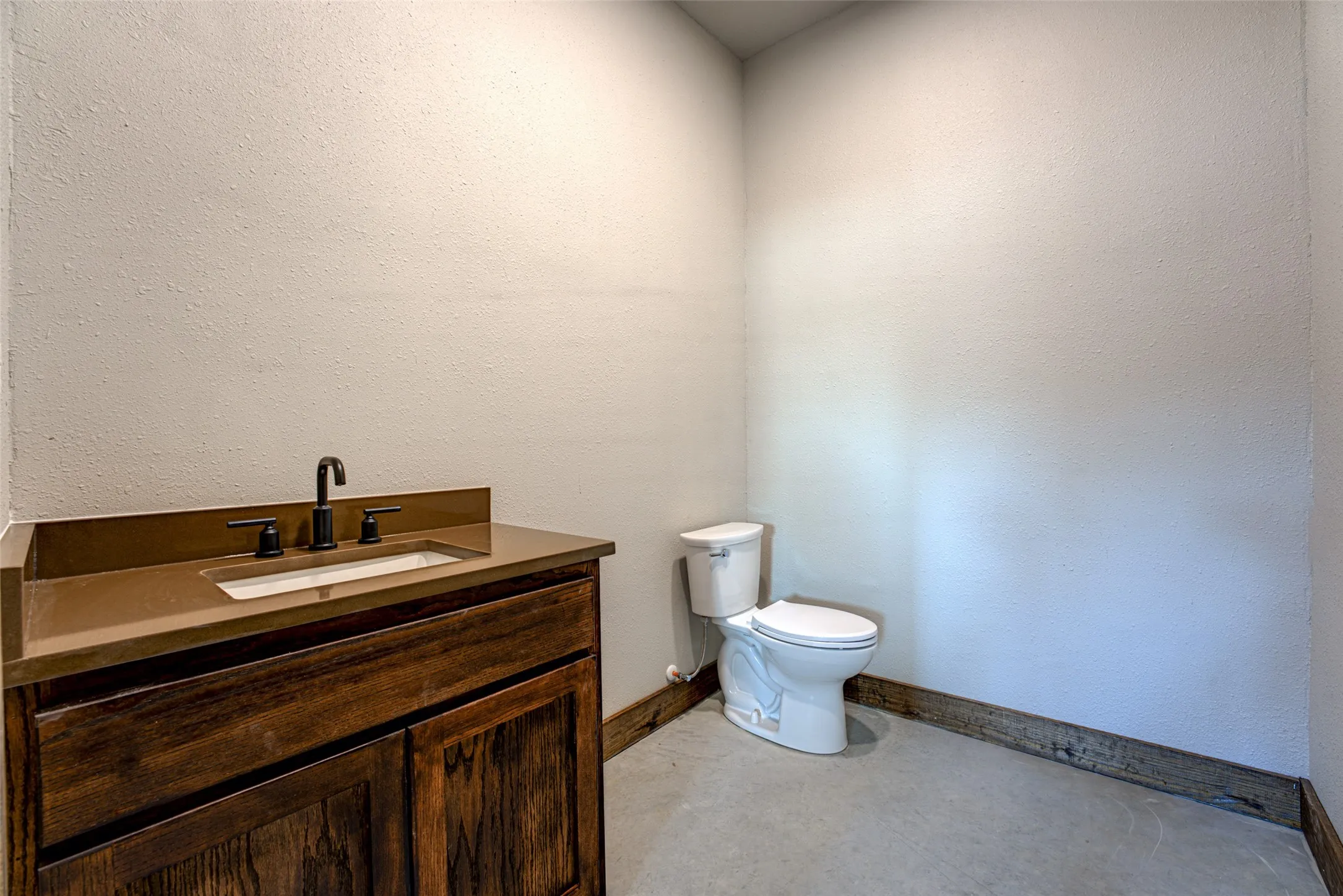 Warehouse For Rent in Hunt County , 4538 County Road 2648, Royse City, Texas 75189, 0, 0, Garage spaces, 0 Sqft, built in 2026, mls#21388496, Real Estate Agent in Royse City, Homes For Rent in Hunt county, Homes For Rent in Royse City, Realtor in Royse City Texas, Real Estate Brokerage Independent Realty Texas, Luminita Cordes Realtor