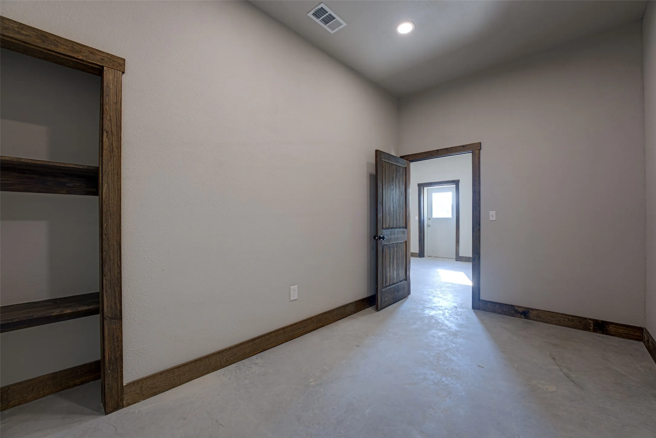 Warehouse For Rent in Hunt County , 4538 County Road 2648, Royse City, Texas 75189, 0, 0, Garage spaces, 0 Sqft, built in 2026, mls#21388496, Real Estate Agent in Royse City, Homes For Rent in Hunt county, Homes For Rent in Royse City, Realtor in Royse City Texas, Real Estate Brokerage Independent Realty Texas, Luminita Cordes Realtor