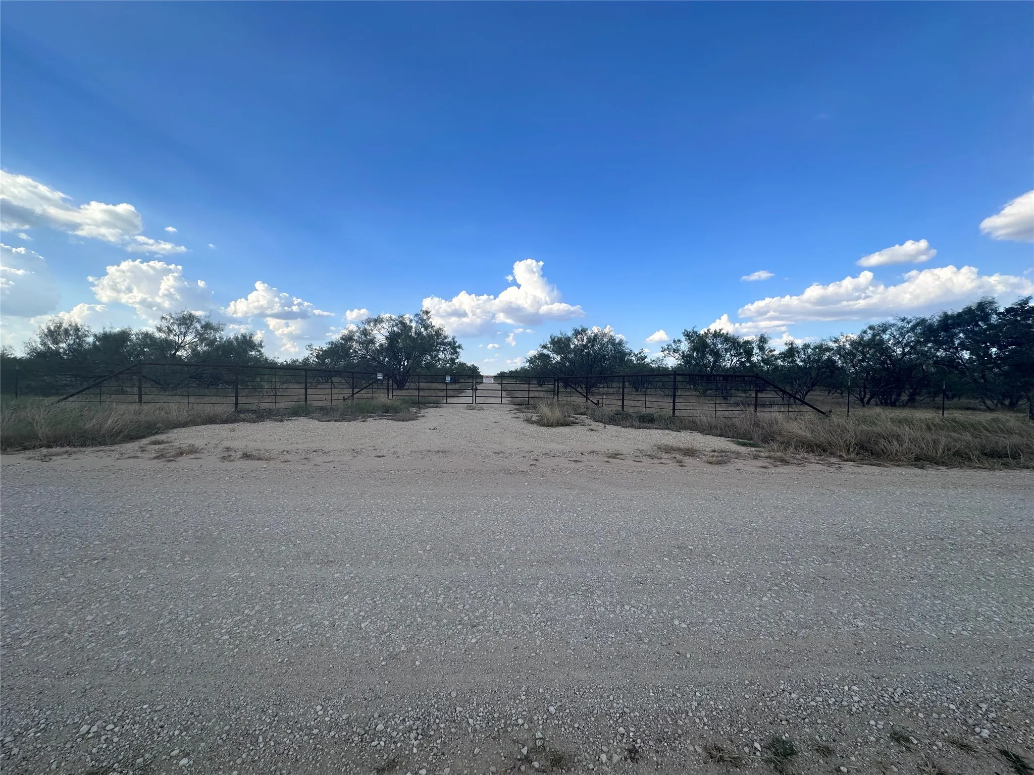 Unimproved Land For Sale in Eastland County , 384 County Road 406, Carbon, Texas 76435, 0, 0, Garage spaces, 0 Sqft, built in 0, mls#21391061, Real Estate Agent in Carbon, Homes For Sale in Eastland county, Homes For Sale in Carbon, Realtor in Carbon Texas, Real Estate Brokerage Independent Realty Texas, Luminita Cordes Realtor