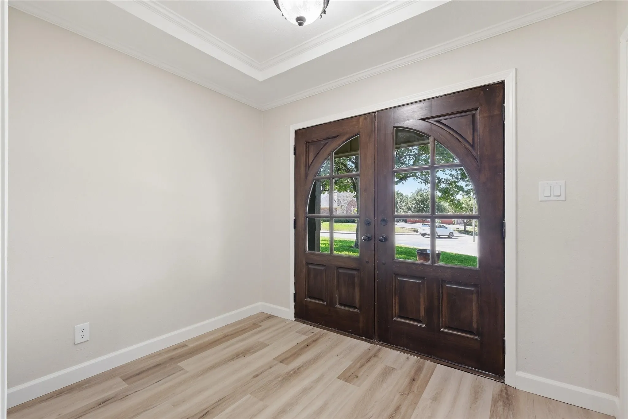 Single Family Residence For Rent in Dallas County , 2625 Ramblewood Drive, Carrollton, Texas 75006, 4 Bedroom, 3 Bathroom, 2 Garage spaces, 2,871 Sqft, built in 1980, mls#21390687, Real Estate Agent in Carrollton, Homes For Rent in Dallas county, Homes For Rent in Carrollton, Realtor in Carrollton Texas, Real Estate Brokerage Independent Realty Texas, Luminita Cordes Realtor