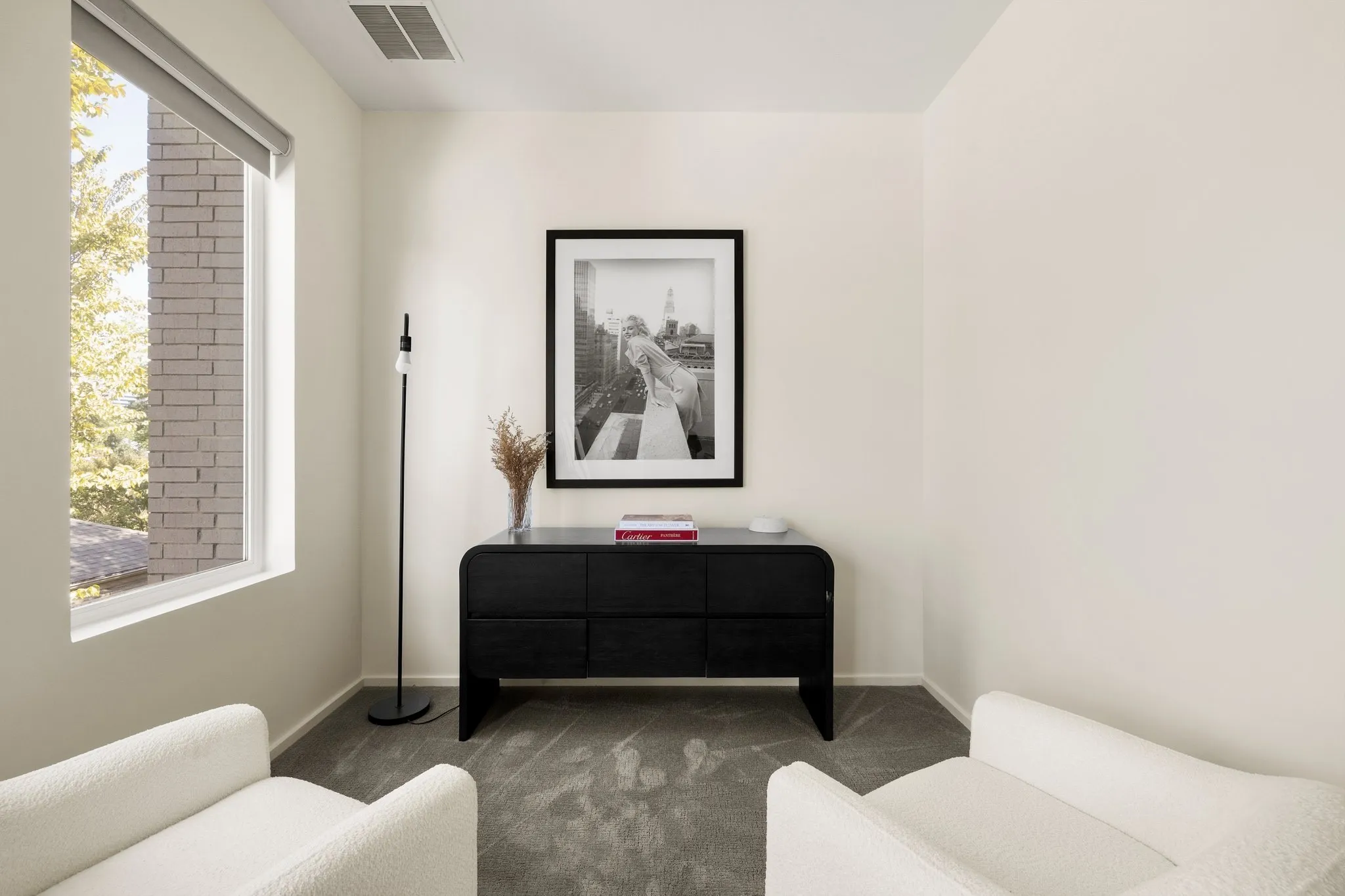Condominium For Sale in Dallas County , 4015 Wycliff Avenue 2, Dallas, Texas 75219, 2 Bedroom, 3 Bathroom, 2 Garage spaces, 2,042 Sqft, built in 2015, mls#21390950, Real Estate Agent in Dallas, Homes For Sale in Dallas county, Homes For Sale in Dallas, Realtor in Dallas Texas, Real Estate Brokerage Independent Realty Texas, Luminita Cordes Realtor