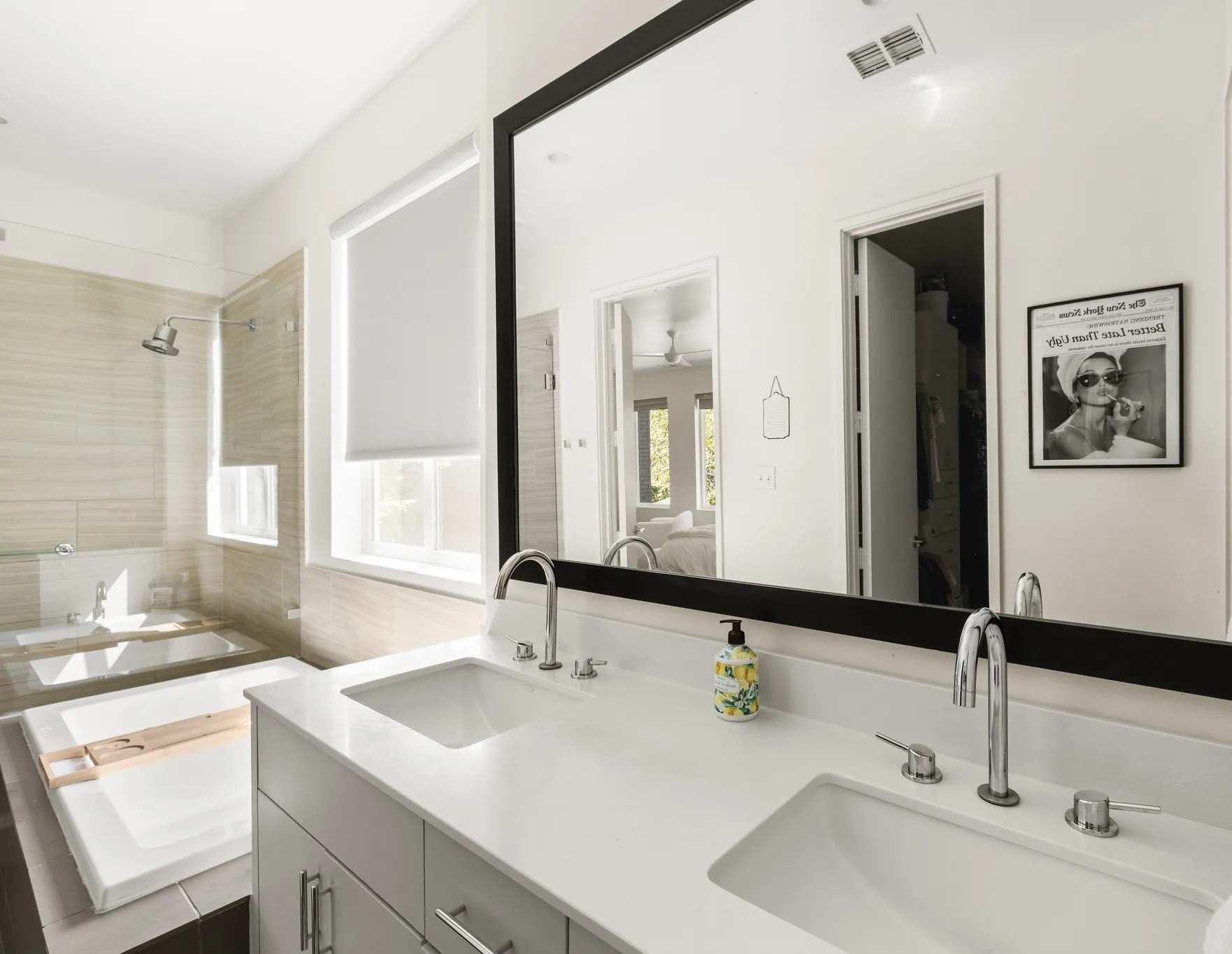 Condominium For Sale in Dallas County , 4015 Wycliff Avenue 2, Dallas, Texas 75219, 2 Bedroom, 3 Bathroom, 2 Garage spaces, 2,042 Sqft, built in 2015, mls#21390950, Real Estate Agent in Dallas, Homes For Sale in Dallas county, Homes For Sale in Dallas, Realtor in Dallas Texas, Real Estate Brokerage Independent Realty Texas, Luminita Cordes Realtor