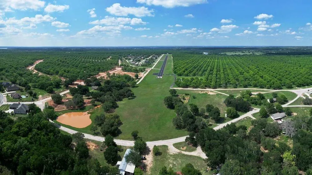 Unimproved Land For Sale in Hood County , 1201 Mooney Drive, Granbury, Texas 76049, 0, 0, Garage spaces, 0 Sqft, built in 0, mls#21390981, Real Estate Agent in Granbury, Homes For Sale in Hood county, Homes For Sale in Granbury, Realtor in Granbury Texas, Real Estate Brokerage Independent Realty Texas, Luminita Cordes Realtor