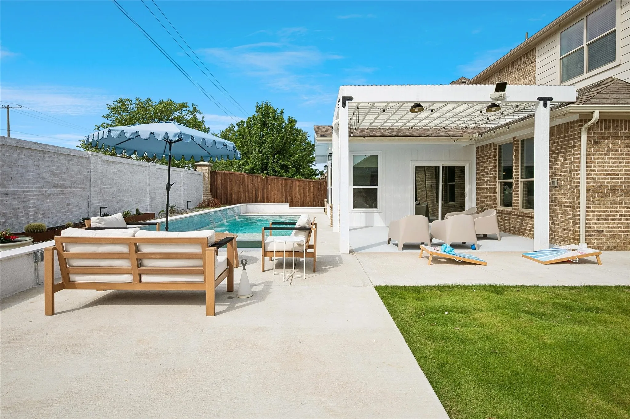 Single Family Residence For Rent in Denton County , 4576 Berry Ridge Lane, Frisco, Texas 75036, 4 Bedroom, 4 Bathroom, 2 Garage spaces, 3,434 Sqft, built in 2012, mls#21380691, Real Estate Agent in Frisco, Homes For Rent in Denton county, Homes For Rent in Frisco, Realtor in Frisco Texas, Real Estate Brokerage Independent Realty Texas, Luminita Cordes Realtor