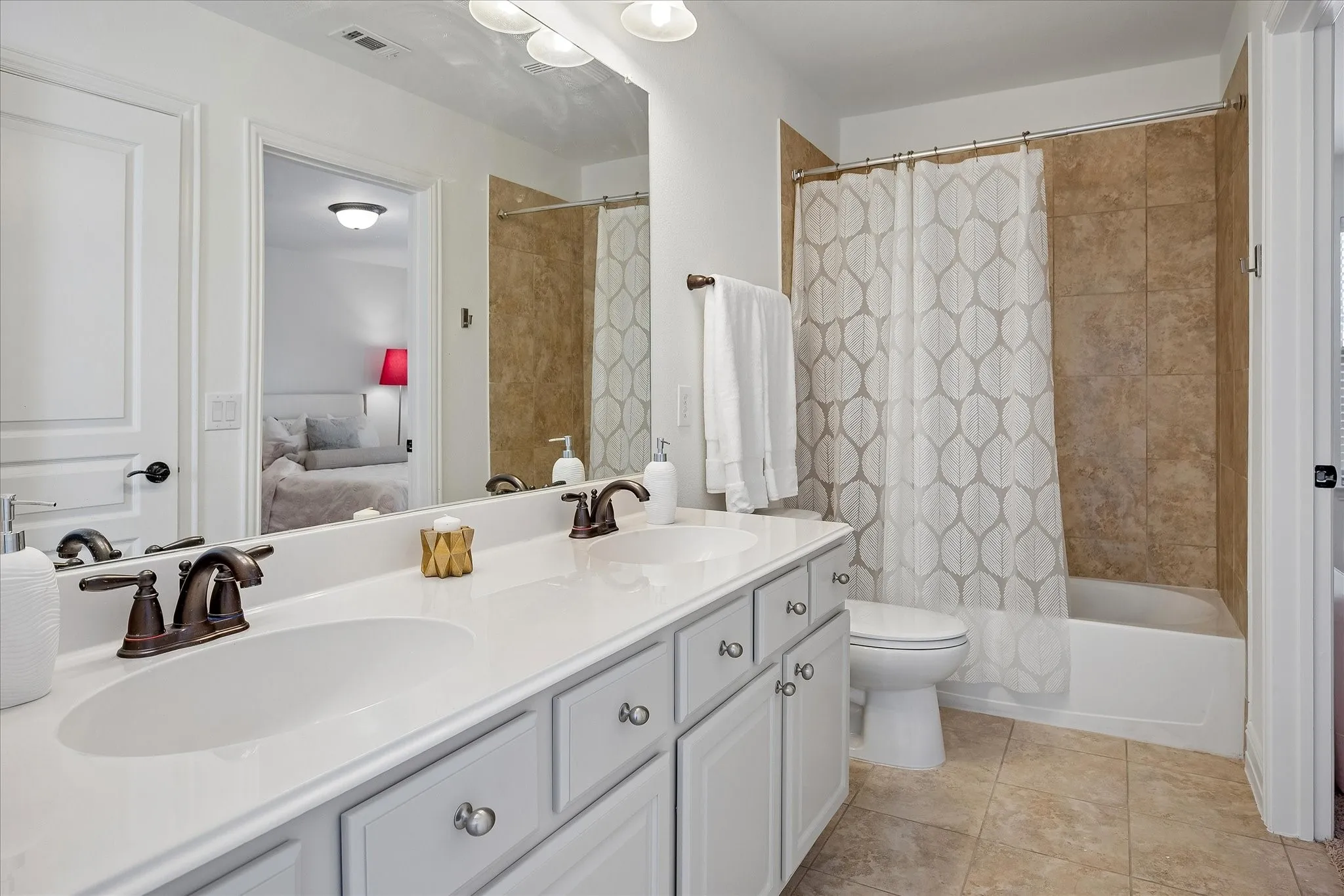 Single Family Residence For Rent in Denton County , 4576 Berry Ridge Lane, Frisco, Texas 75036, 4 Bedroom, 4 Bathroom, 2 Garage spaces, 3,434 Sqft, built in 2012, mls#21380691, Real Estate Agent in Frisco, Homes For Rent in Denton county, Homes For Rent in Frisco, Realtor in Frisco Texas, Real Estate Brokerage Independent Realty Texas, Luminita Cordes Realtor