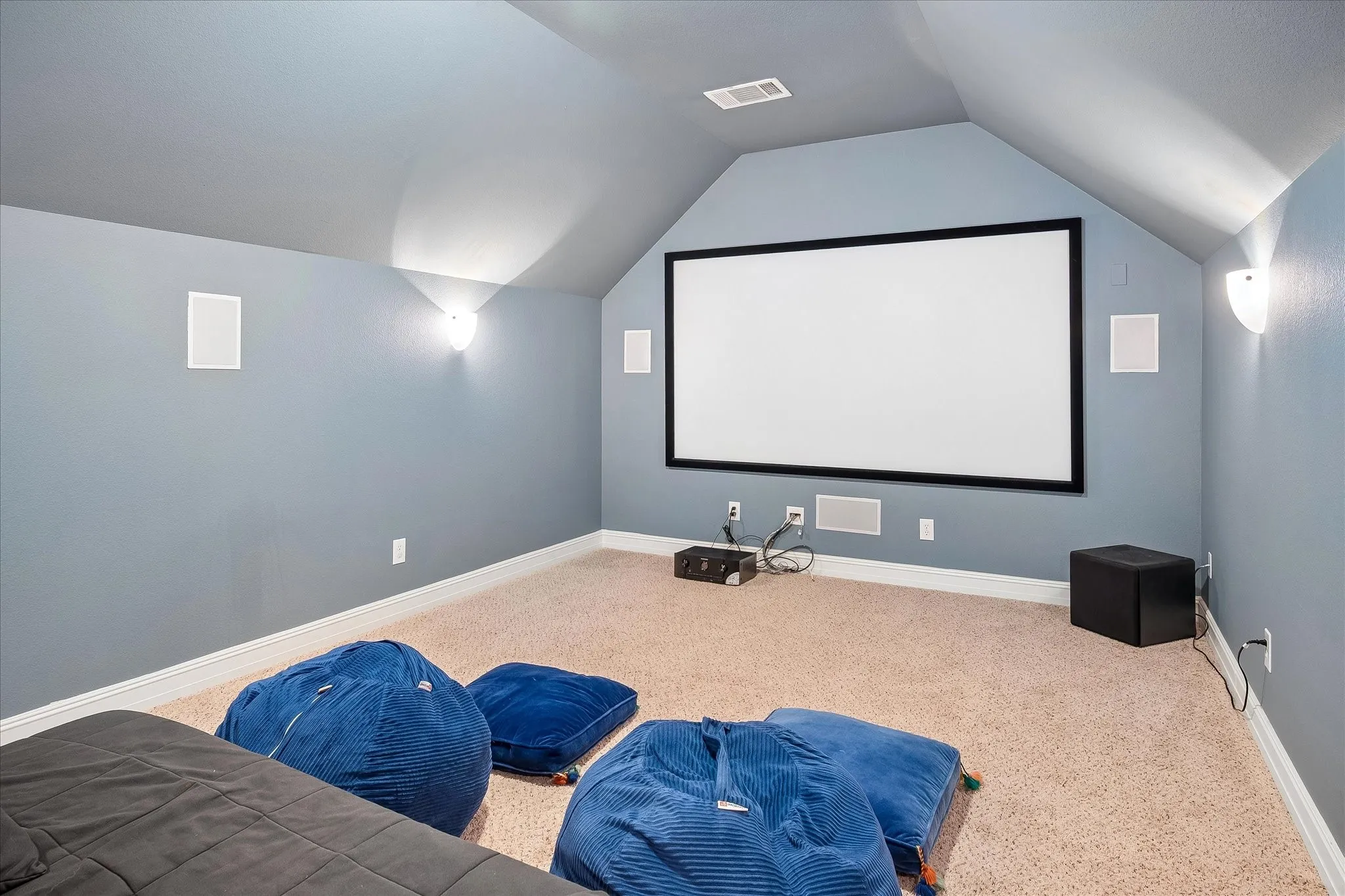 Single Family Residence For Rent in Denton County , 4576 Berry Ridge Lane, Frisco, Texas 75036, 4 Bedroom, 4 Bathroom, 2 Garage spaces, 3,434 Sqft, built in 2012, mls#21380691, Real Estate Agent in Frisco, Homes For Rent in Denton county, Homes For Rent in Frisco, Realtor in Frisco Texas, Real Estate Brokerage Independent Realty Texas, Luminita Cordes Realtor