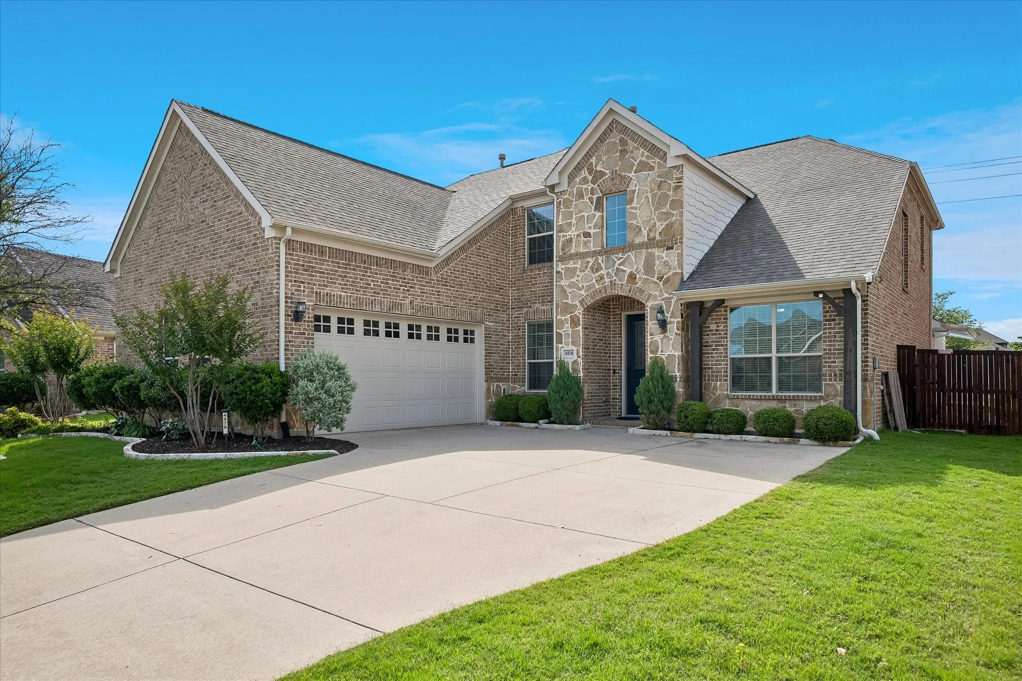 Single Family Residence For Rent in Denton County , 4576 Berry Ridge Lane, Frisco, Texas 75036, 4 Bedroom, 4 Bathroom, 2 Garage spaces, 3,434 Sqft, built in 2012, mls#21380691, Real Estate Agent in Frisco, Homes For Rent in Denton county, Homes For Rent in Frisco, Realtor in Frisco Texas, Real Estate Brokerage Independent Realty Texas, Luminita Cordes Realtor