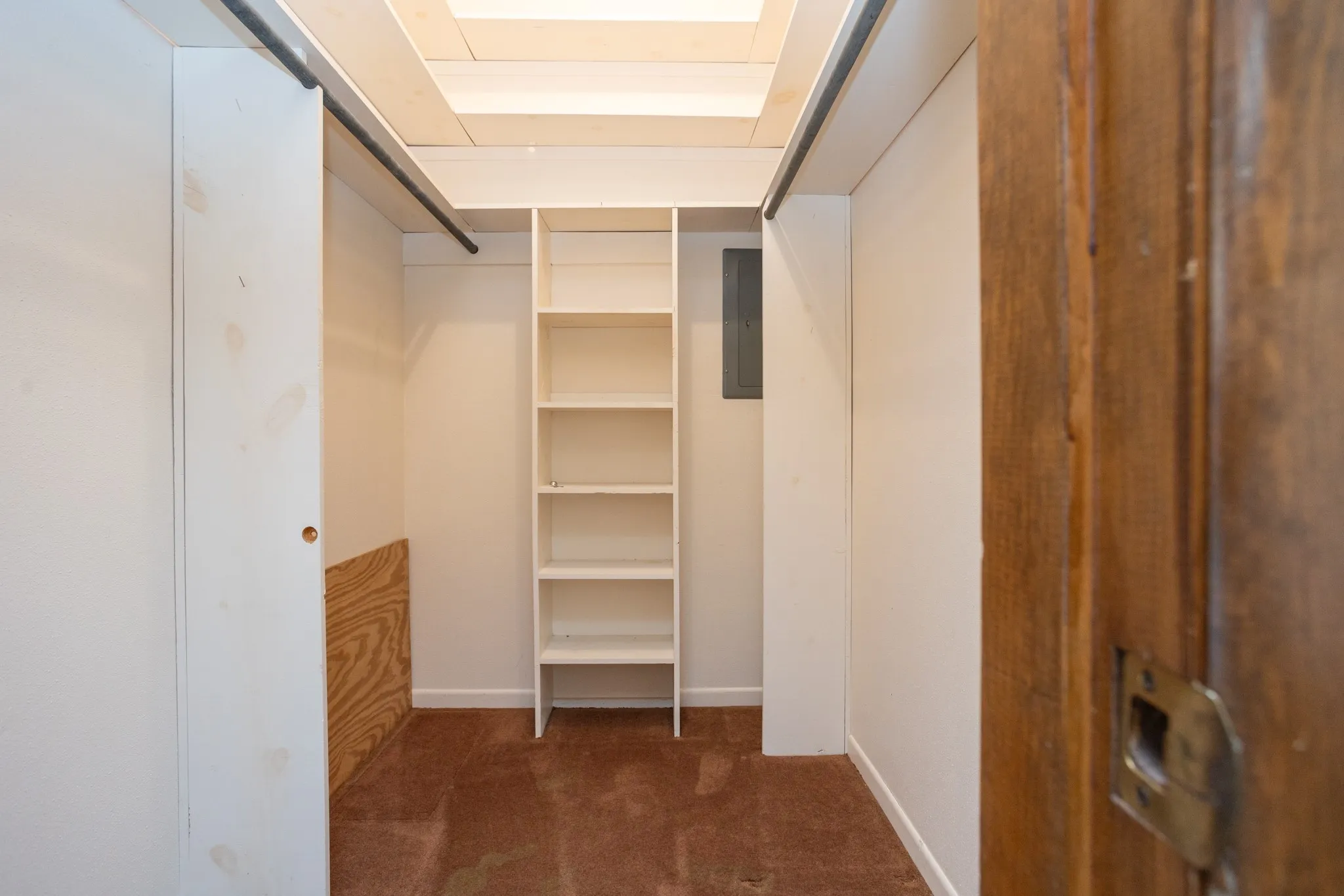 Guest bedroom closet
