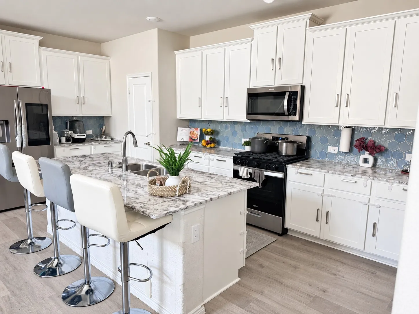 Single Family Residence For Rent in Kaufman County , 4185 Rim Trail, Forney, Texas 75126, 4 Bedroom, 3 Bathroom, 2 Garage spaces, 2,454 Sqft, built in 2023, mls#21391160, Real Estate Agent in Forney, Homes For Rent in Kaufman county, Homes For Rent in Forney, Realtor in Forney Texas, Real Estate Brokerage Independent Realty Texas, Luminita Cordes Realtor