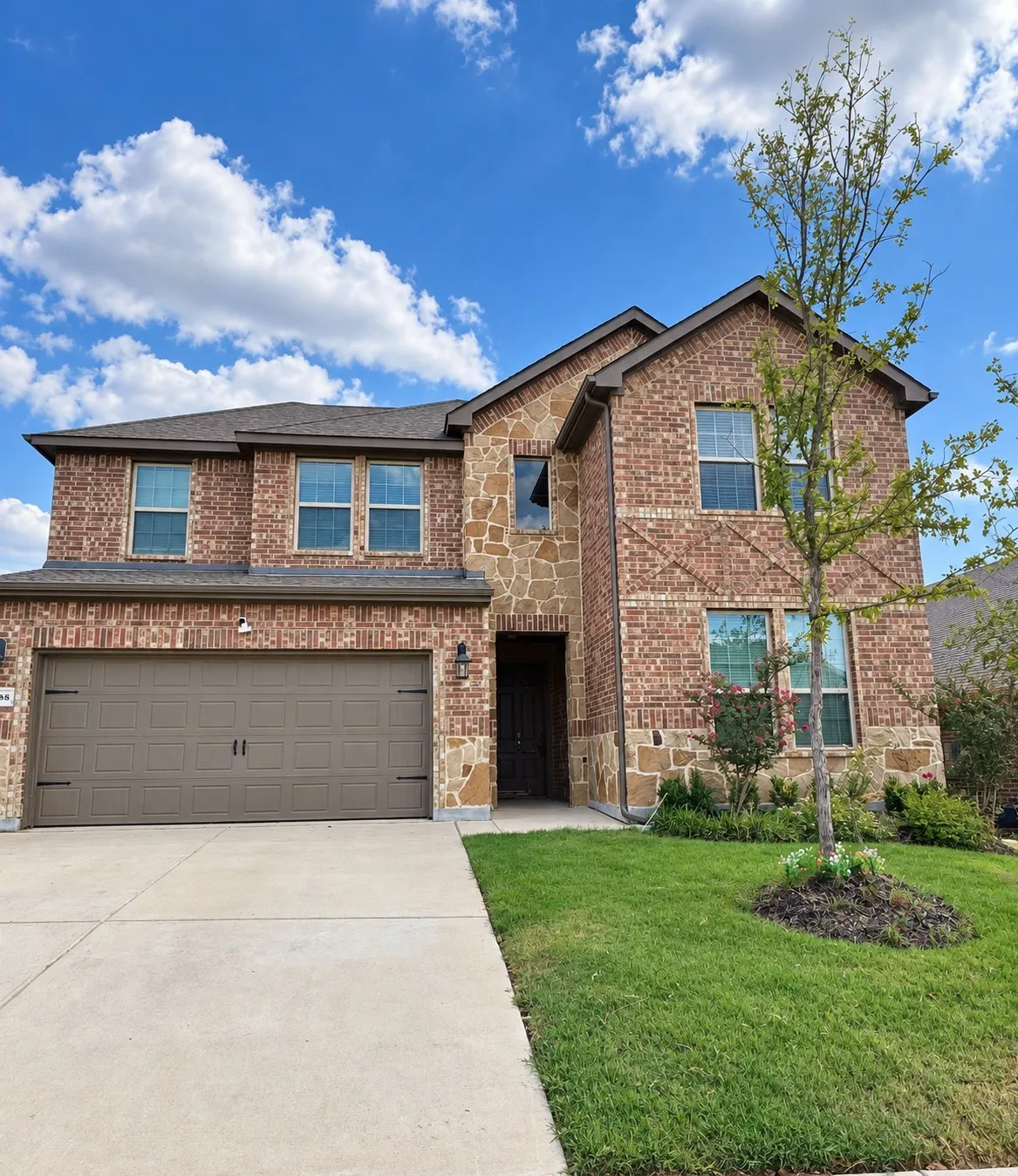 Single Family Residence For Rent