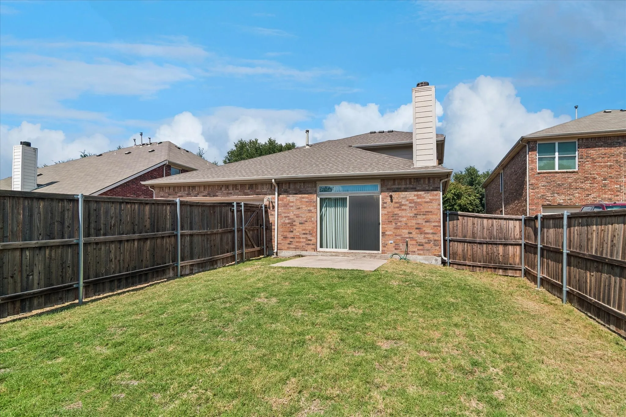 Single Family Residence For Rent in Collin County , 11637 Snyder Drive, Frisco, Texas 75035, 4 Bedroom, 3 Bathroom, 2 Garage spaces, 2,607 Sqft, built in 2004, mls#21390417, Real Estate Agent in Frisco, Homes For Rent in Collin county, Homes For Rent in Frisco, Realtor in Frisco Texas, Real Estate Brokerage Independent Realty Texas, Luminita Cordes Realtor