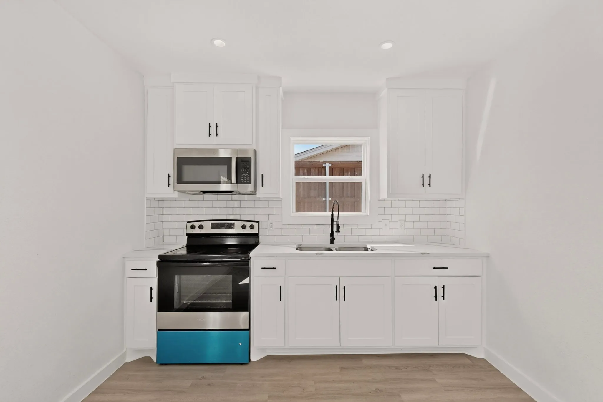 Single Family Residence For Sale in Dallas County , 14405 Horseshoe Trail, Balch Springs, Texas 75180, 5 Bedroom, 2 Bathroom, Garage spaces, 1,575 Sqft, built in 1969, mls#21390066, Real Estate Agent in Balch Springs, Homes For Sale in Dallas county, Homes For Sale in Balch Springs, Realtor in Balch Springs Texas, Real Estate Brokerage Independent Realty Texas, Luminita Cordes Realtor