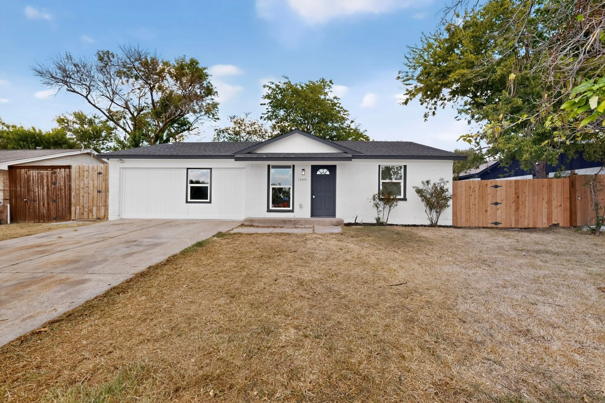 Single Family Residence For Sale in Dallas County , 14405 Horseshoe Trail, Balch Springs, Texas 75180, 5 Bedroom, 2 Bathroom, Garage spaces, 1,575 Sqft, built in 1969, mls#21390066, Real Estate Agent in Balch Springs, Homes For Sale in Dallas county, Homes For Sale in Balch Springs, Realtor in Balch Springs Texas, Real Estate Brokerage Independent Realty Texas, Luminita Cordes Realtor